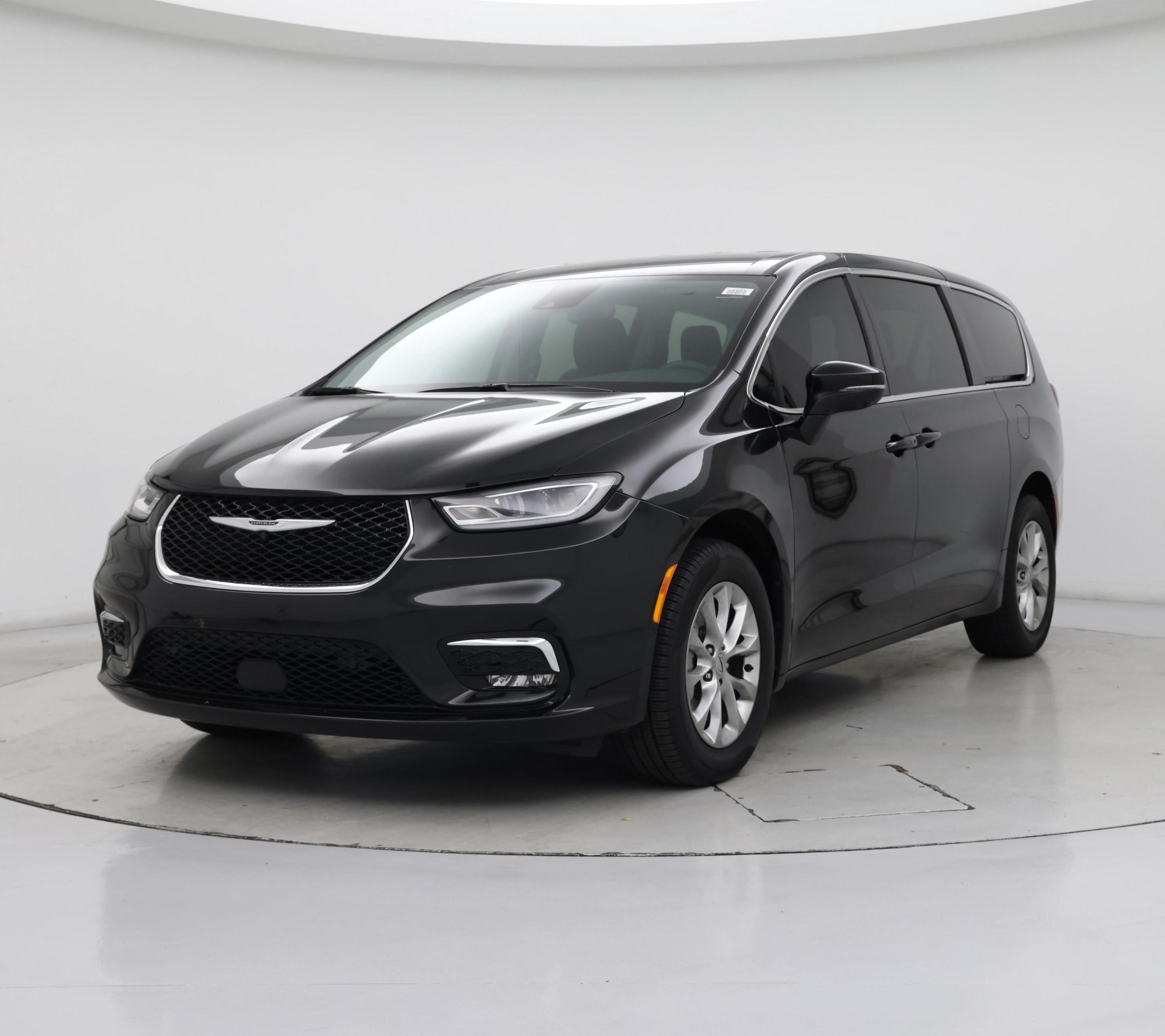 Thumbnail: 2023 Chrysler Pacifica - 4