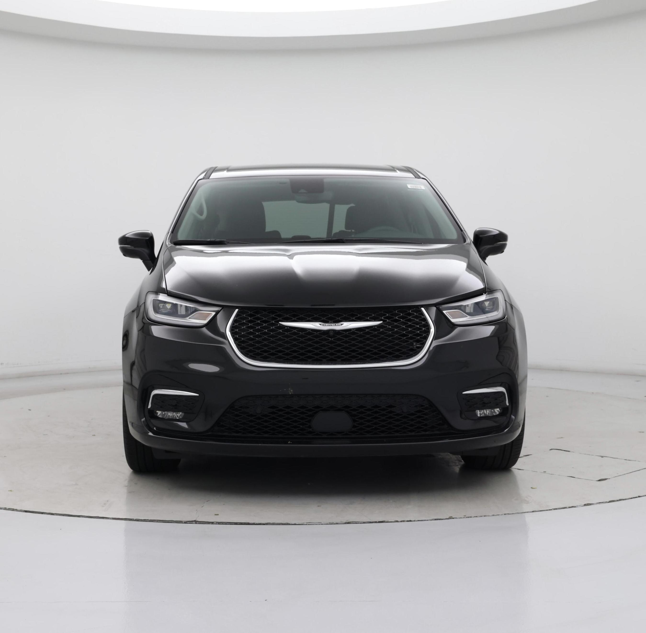 Thumbnail: 2023 Chrysler Pacifica - 5
