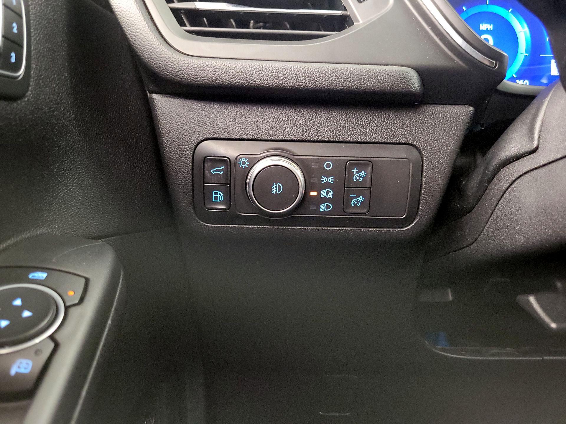 Thumbnail: 2021 Ford Escape - 13