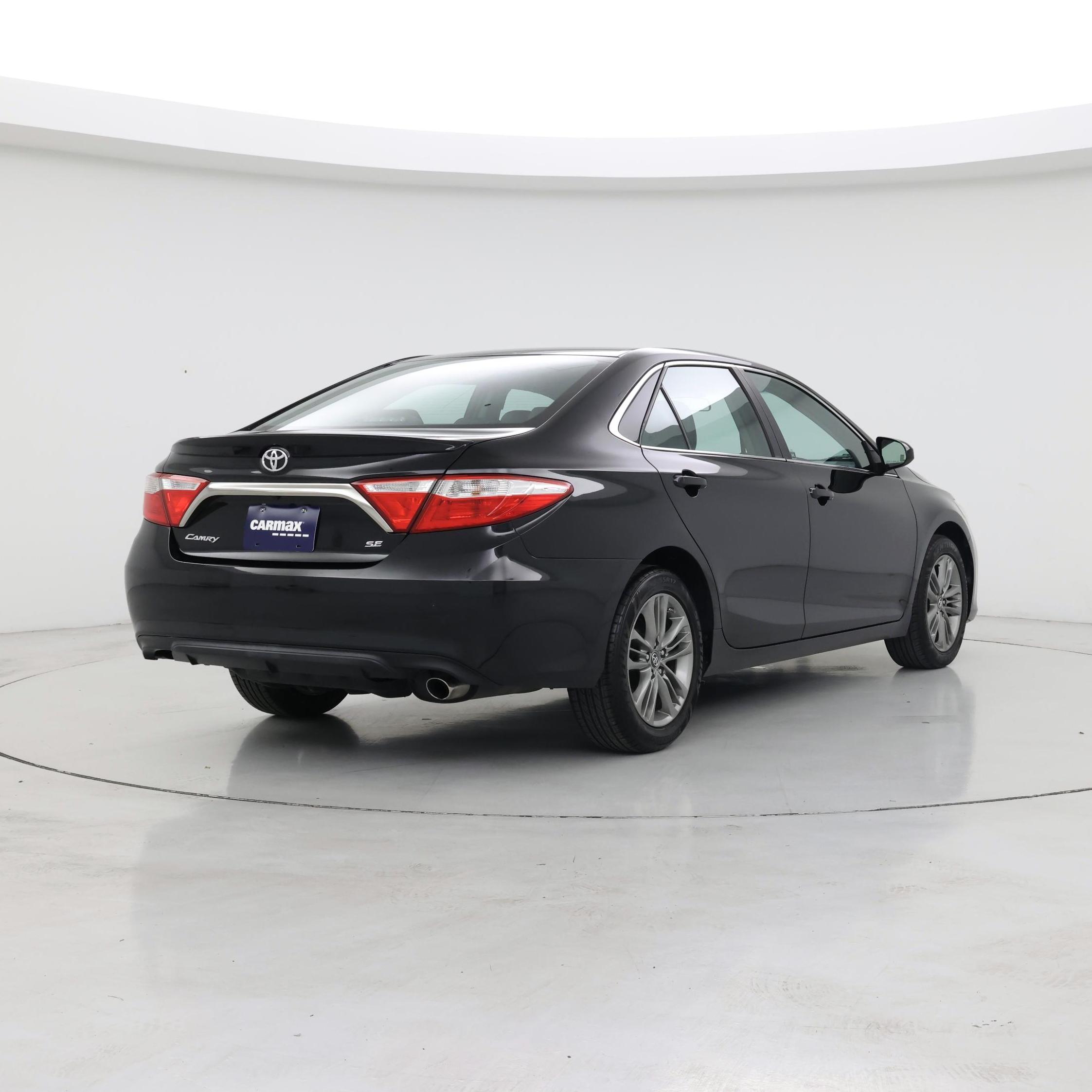 Thumbnail: 2016 Toyota Camry - 8