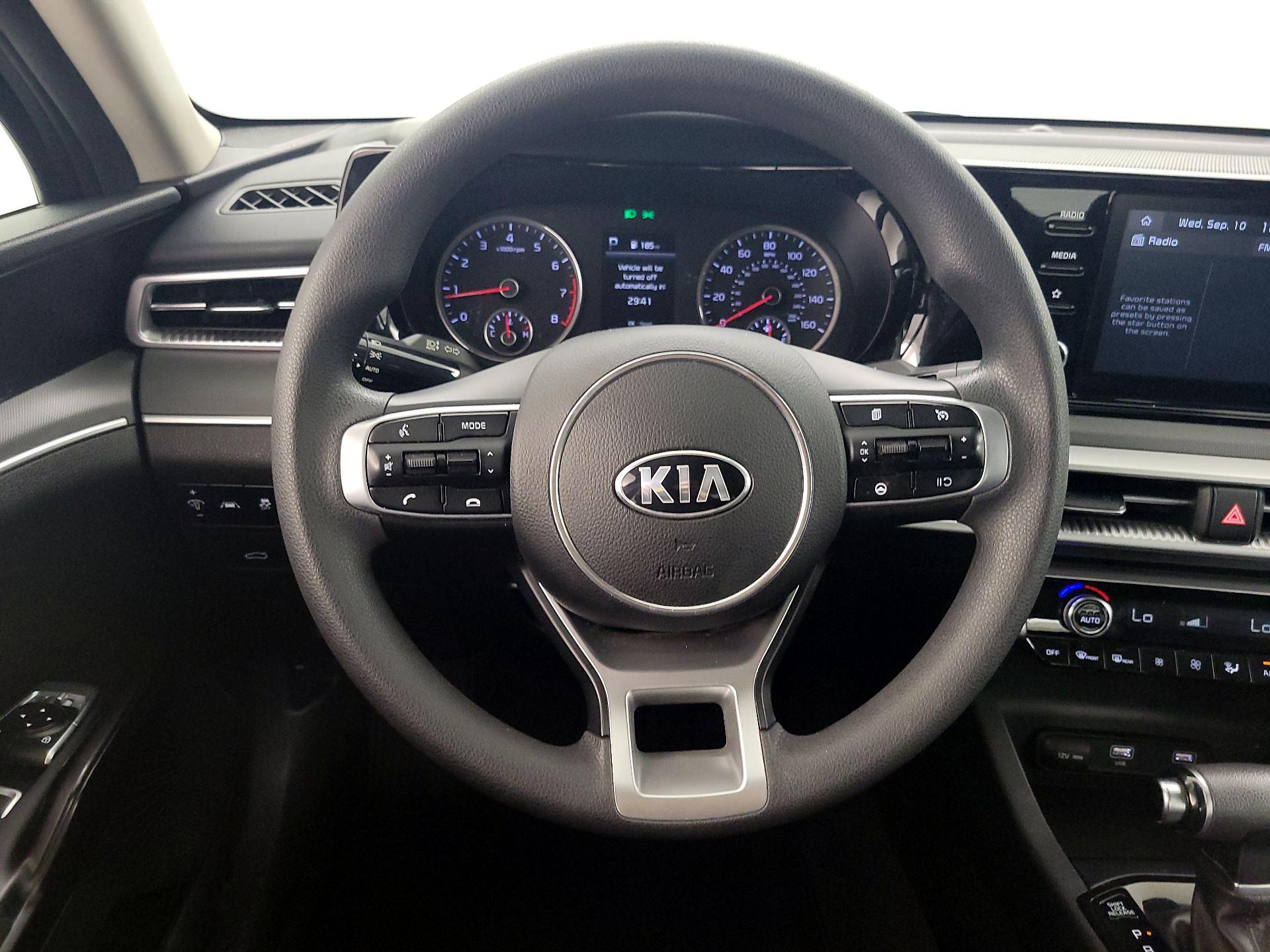 Thumbnail: 2021 Kia K5 - 10