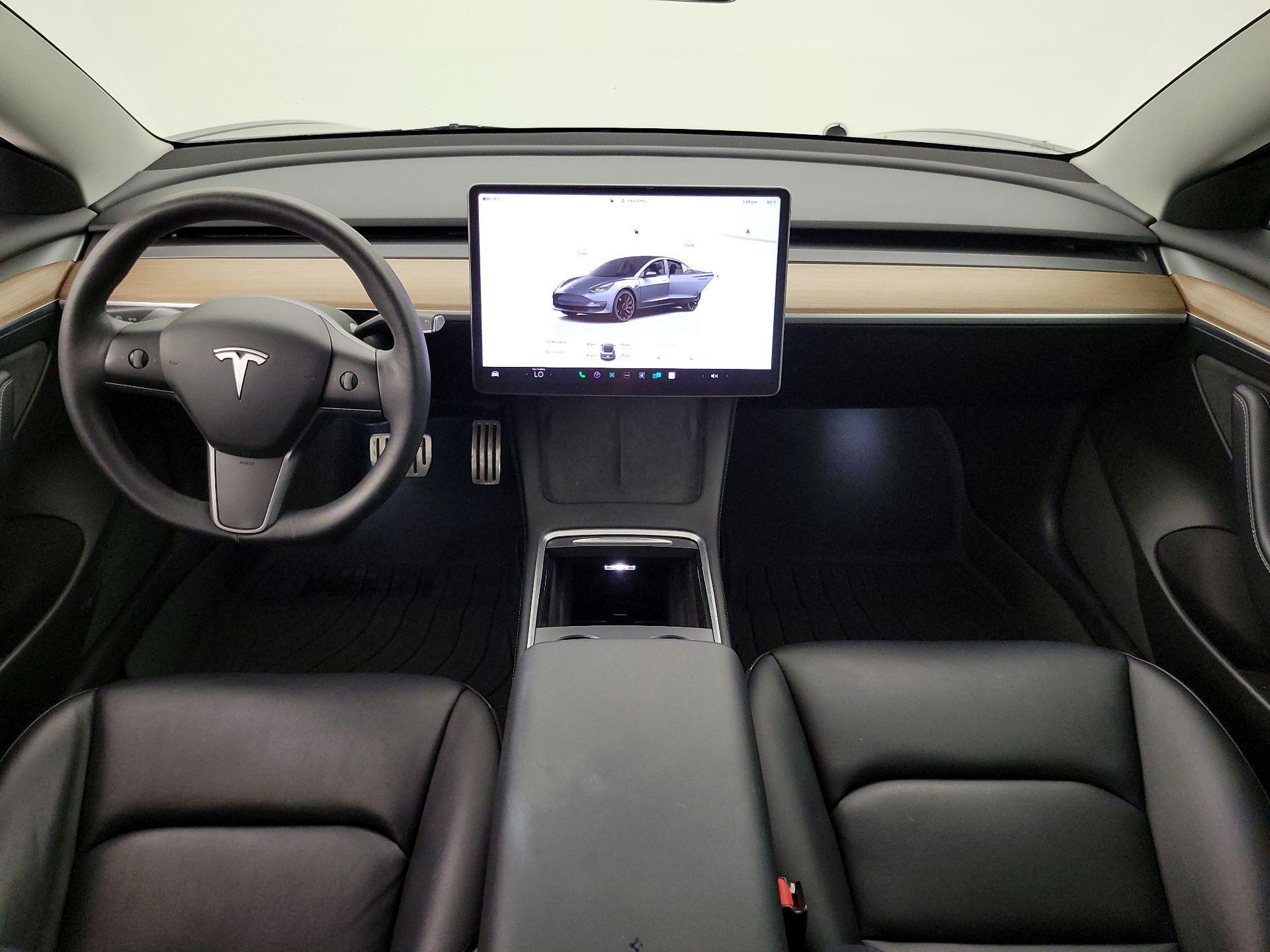 Thumbnail: 2022 Tesla Model 3 - 9