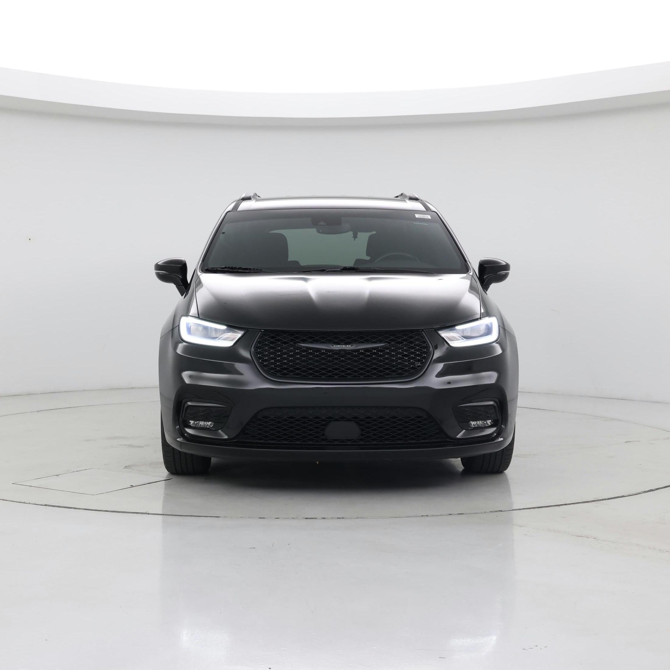 Thumbnail: 2021 Chrysler Pacifica - 5