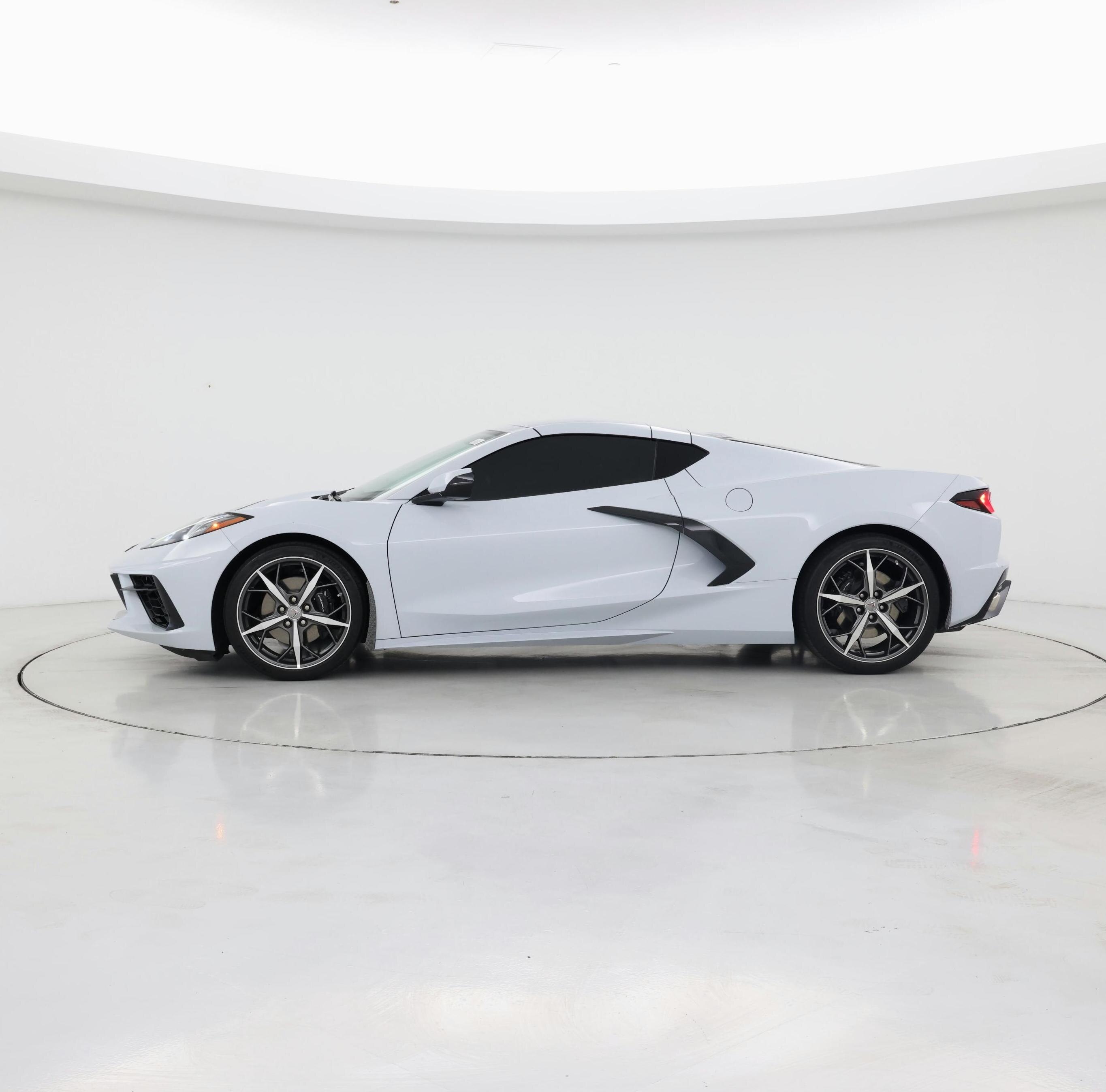 Thumbnail: 2020 Chevrolet Corvette - 3