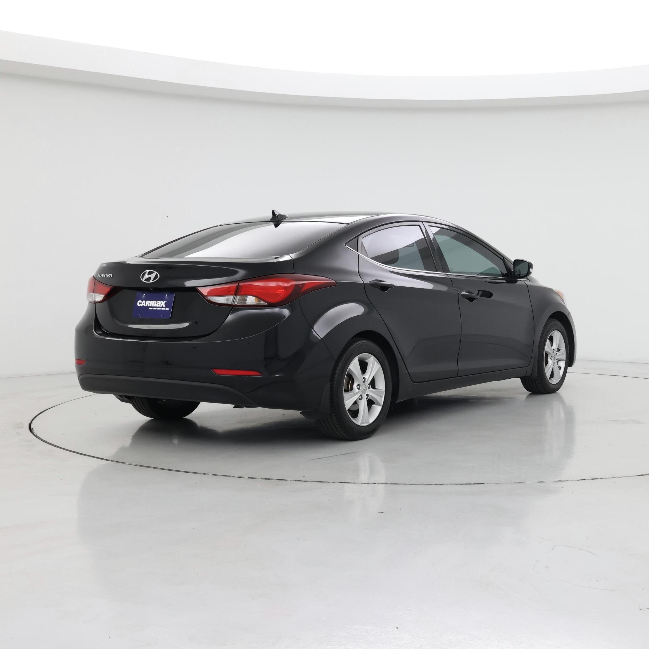 Thumbnail: 2016 Hyundai Elantra - 8
