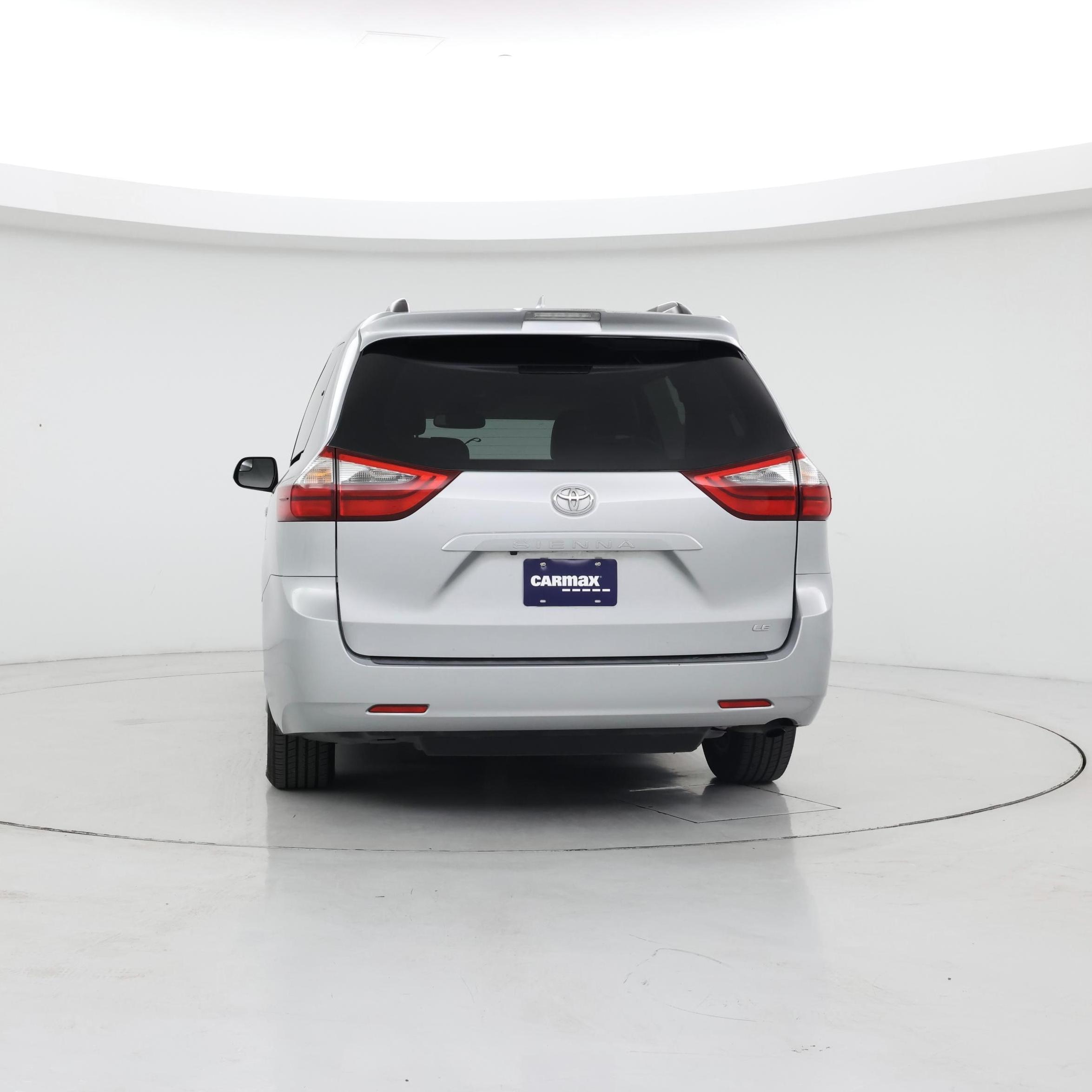 Thumbnail: 2020 Toyota Sienna - 6