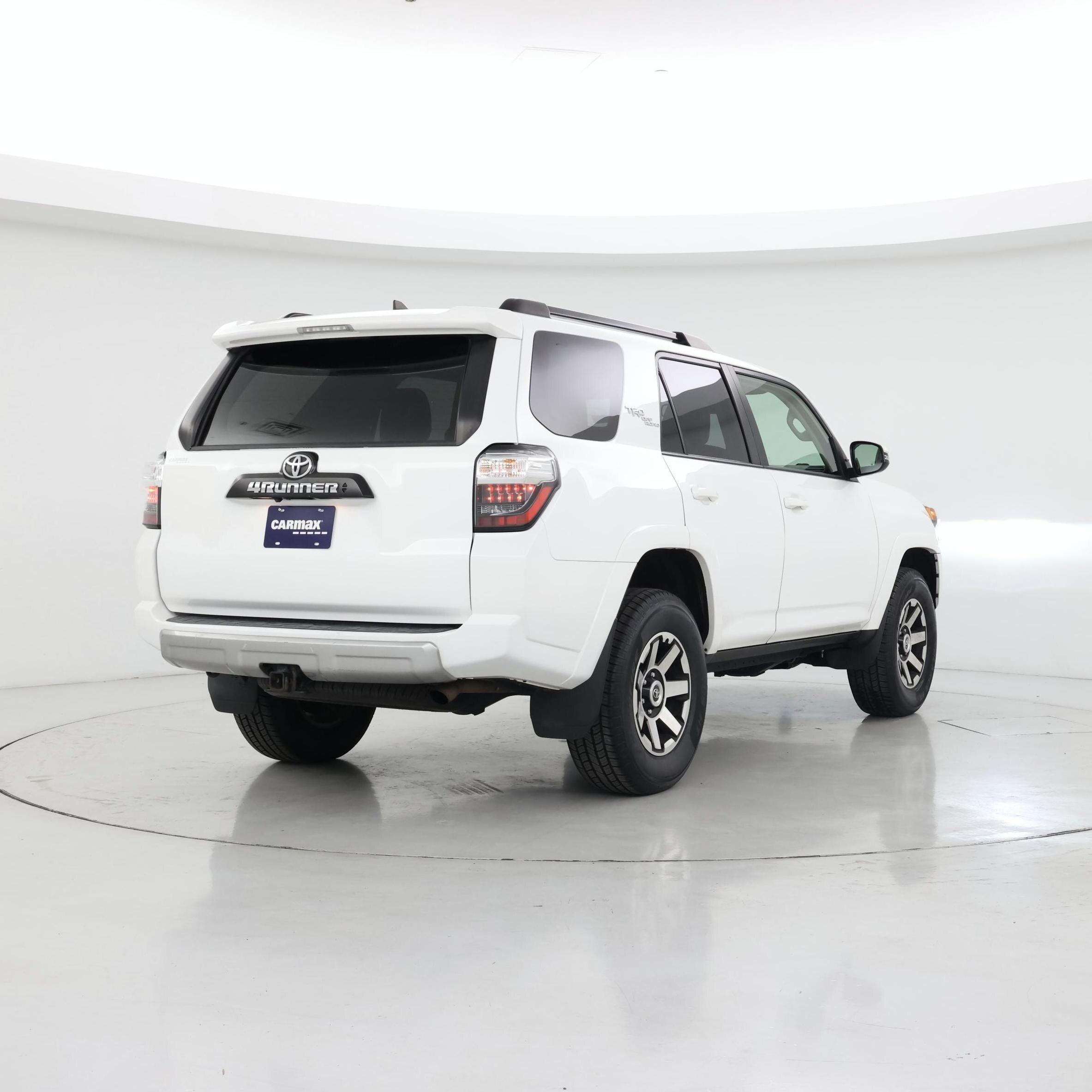 Thumbnail: 2021 Toyota 4Runner - 8