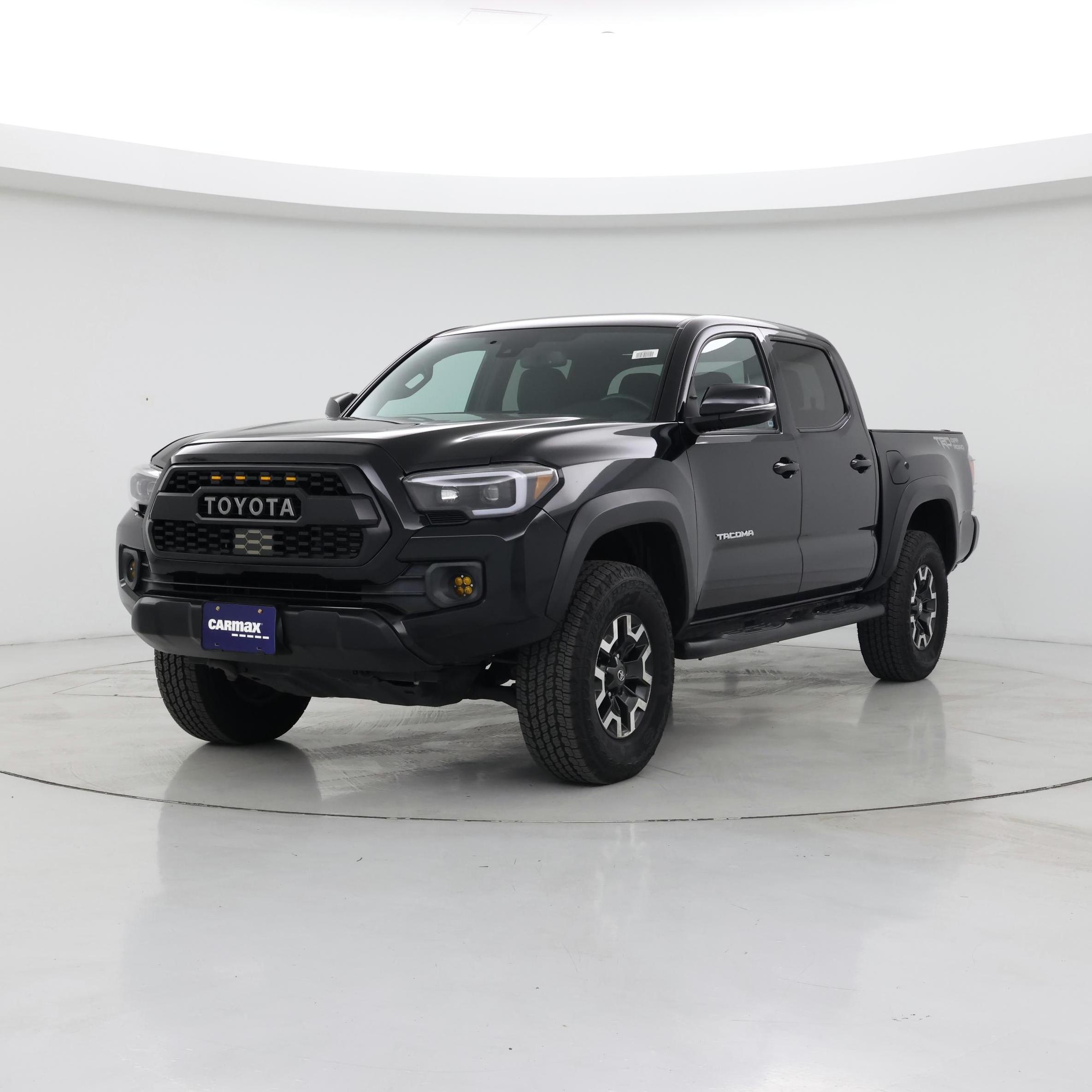 Thumbnail: 2020 Toyota Tacoma - 4