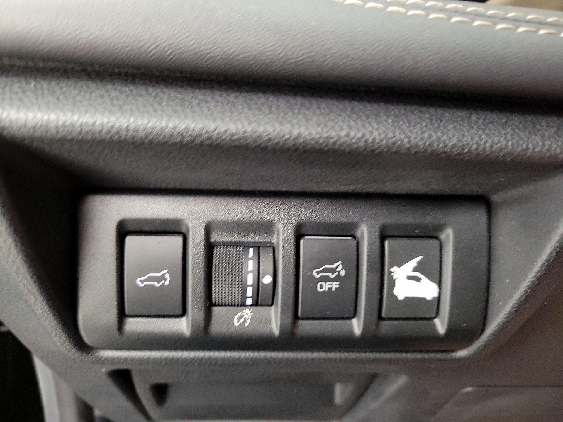 Thumbnail: 2020 Subaru Outback - 13
