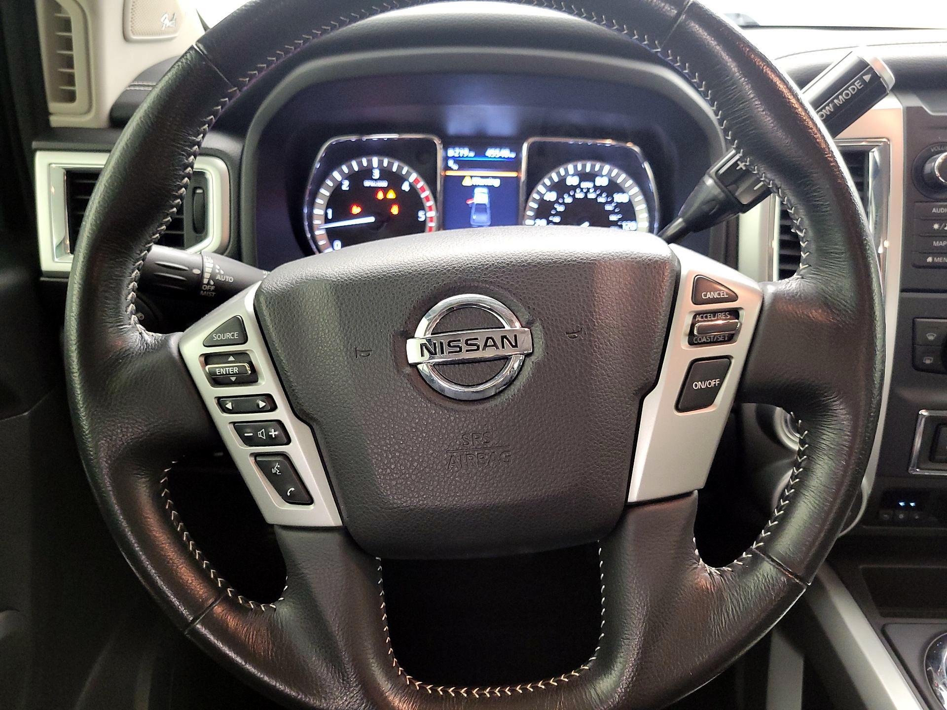 Thumbnail: 2019 Nissan Titan - 10