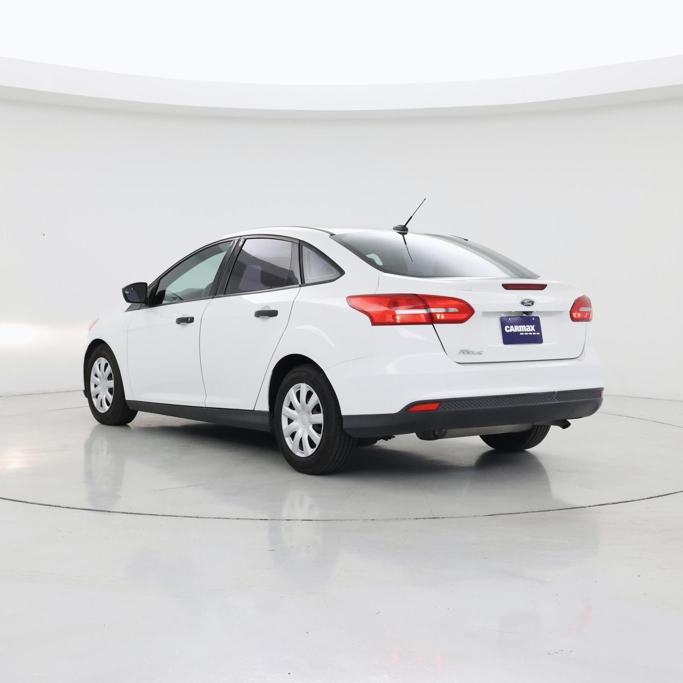 Thumbnail: 2018 Ford Focus - 2
