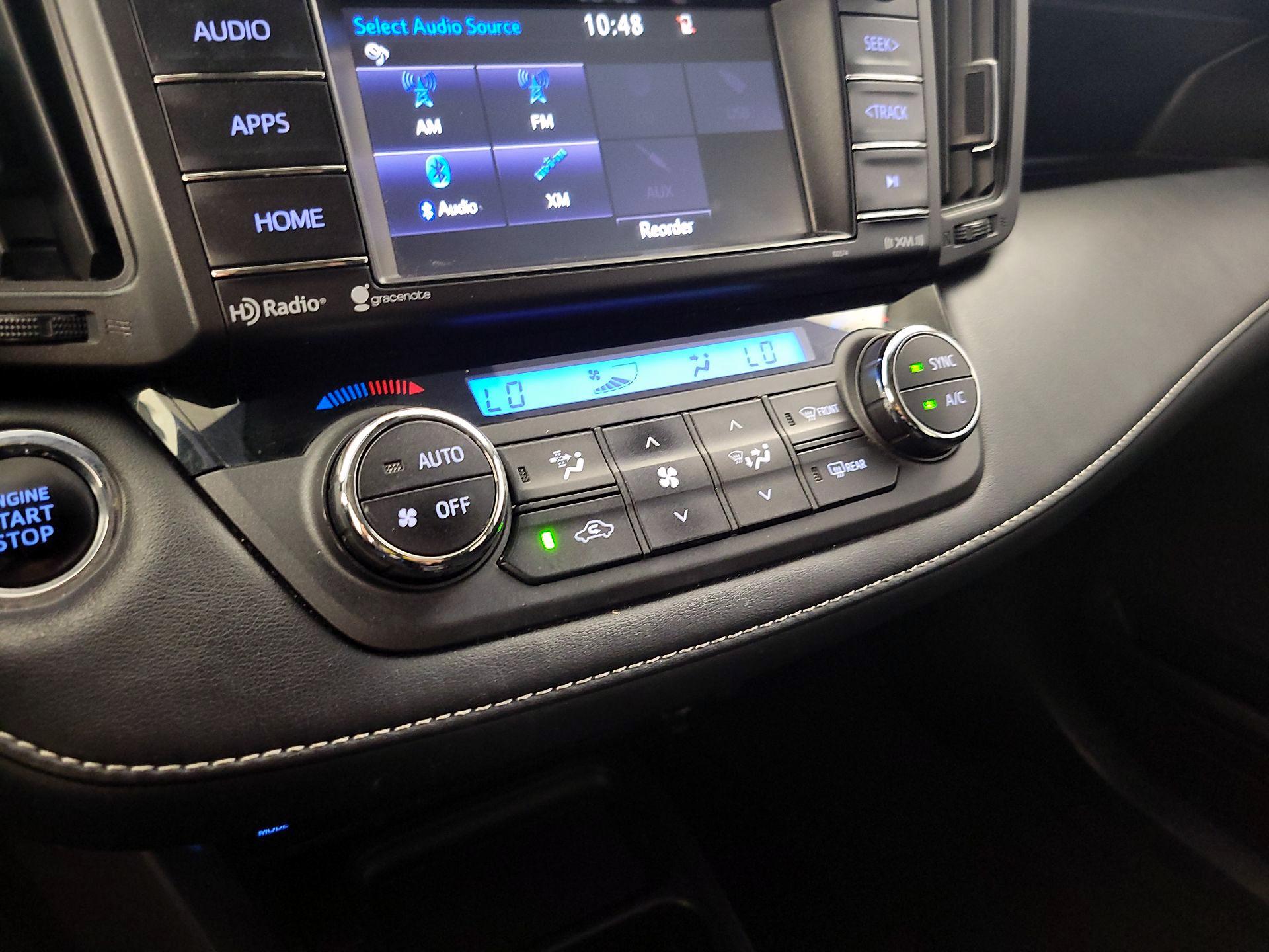 Thumbnail: 2017 Toyota RAV4 - 16