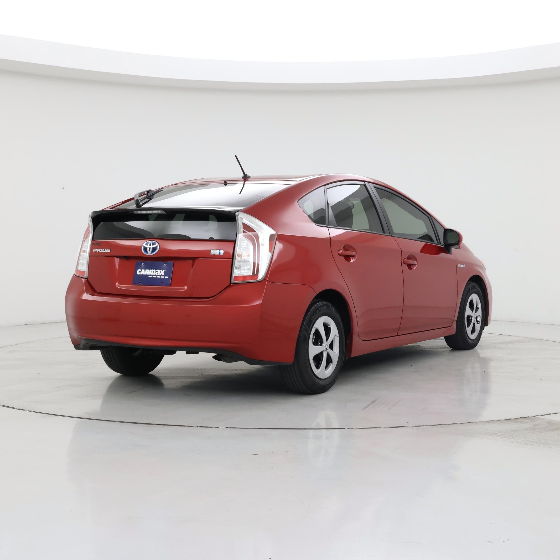 Thumbnail: 2015 Toyota Prius - 8