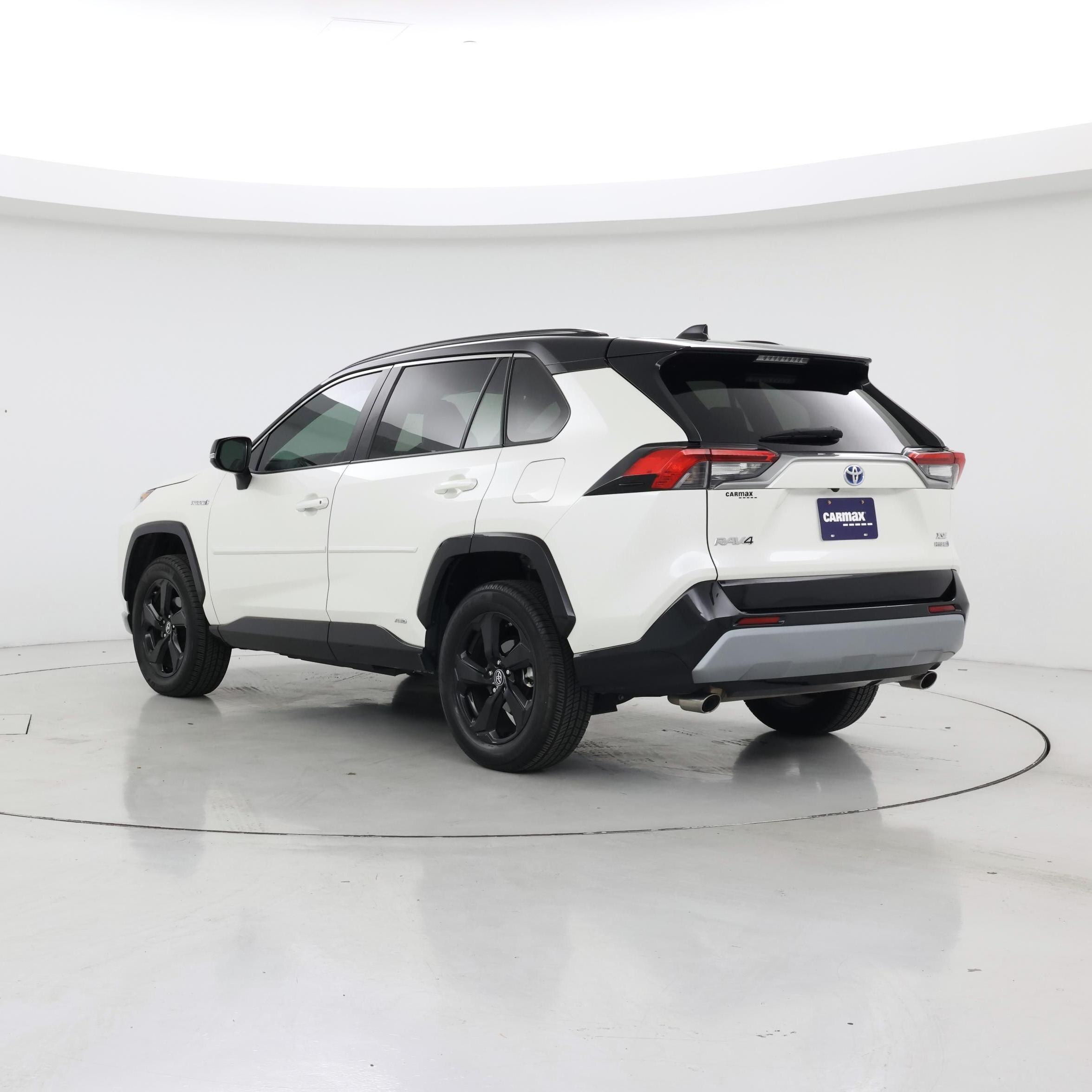Thumbnail: 2019 Toyota RAV4 - 2