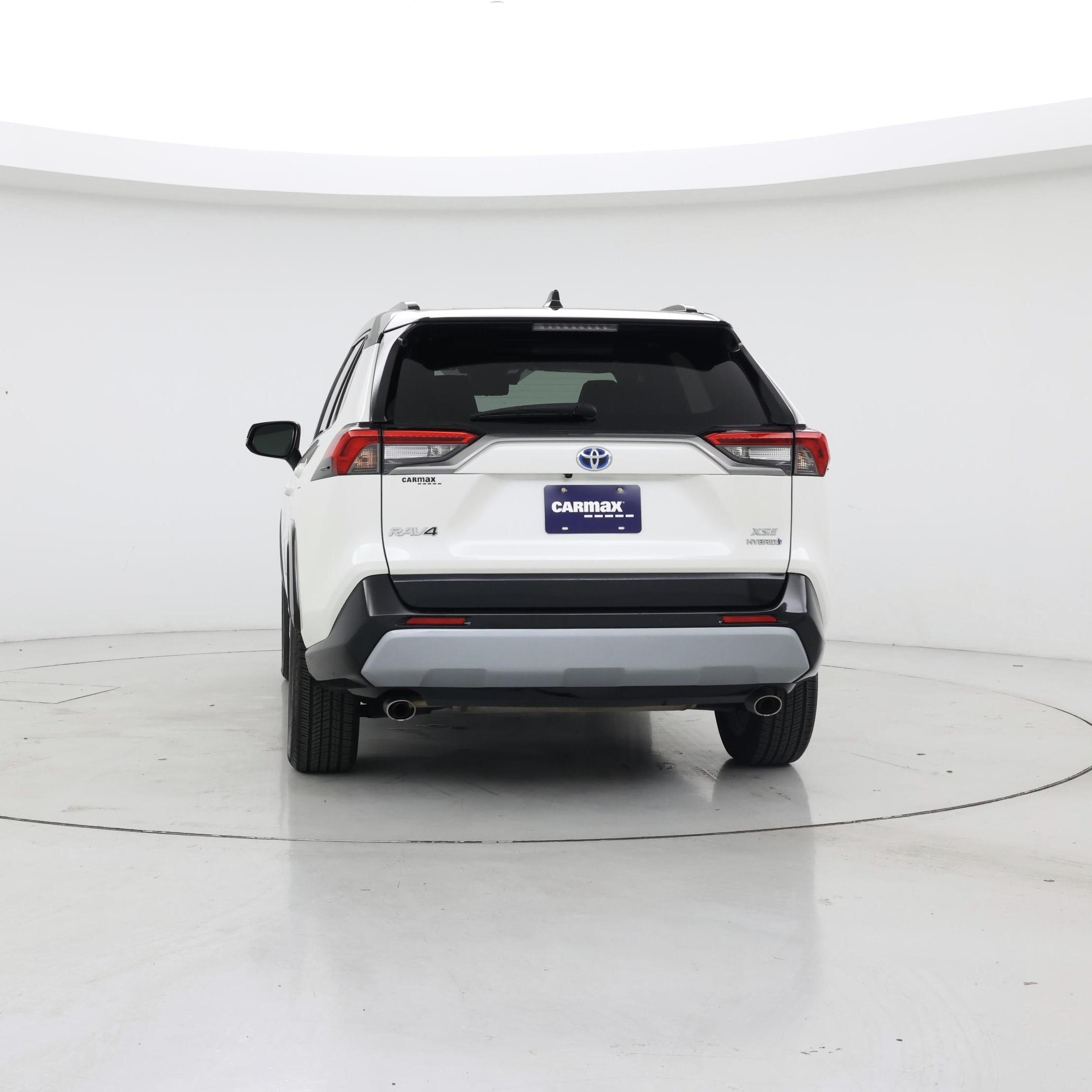 Thumbnail: 2019 Toyota RAV4 - 6