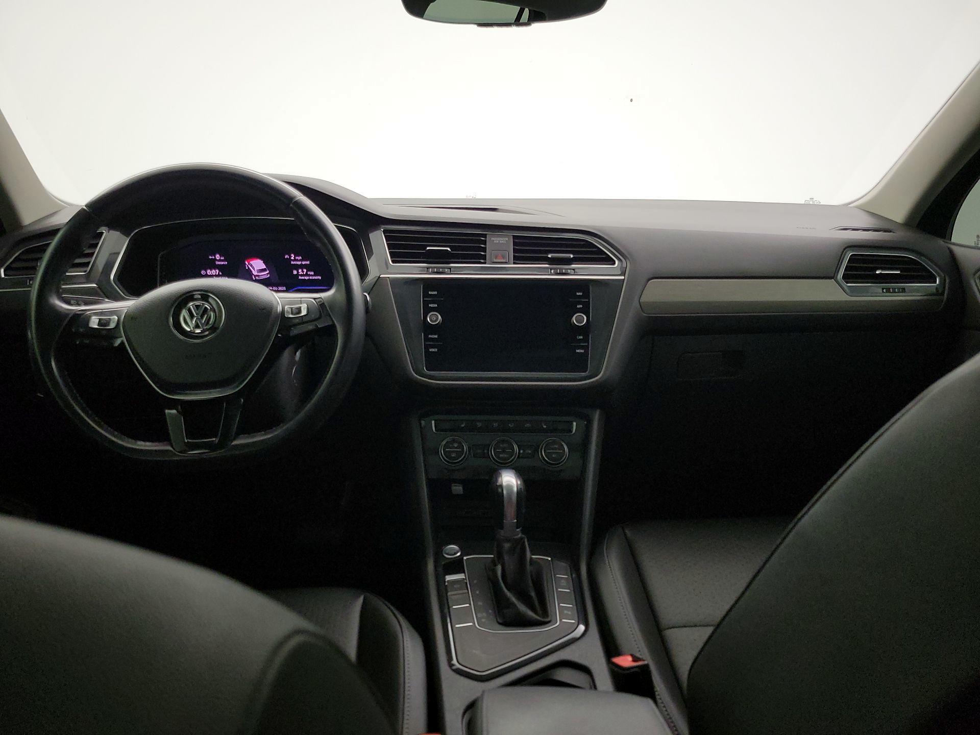 Thumbnail: 2019 Volkswagen Tiguan - 9