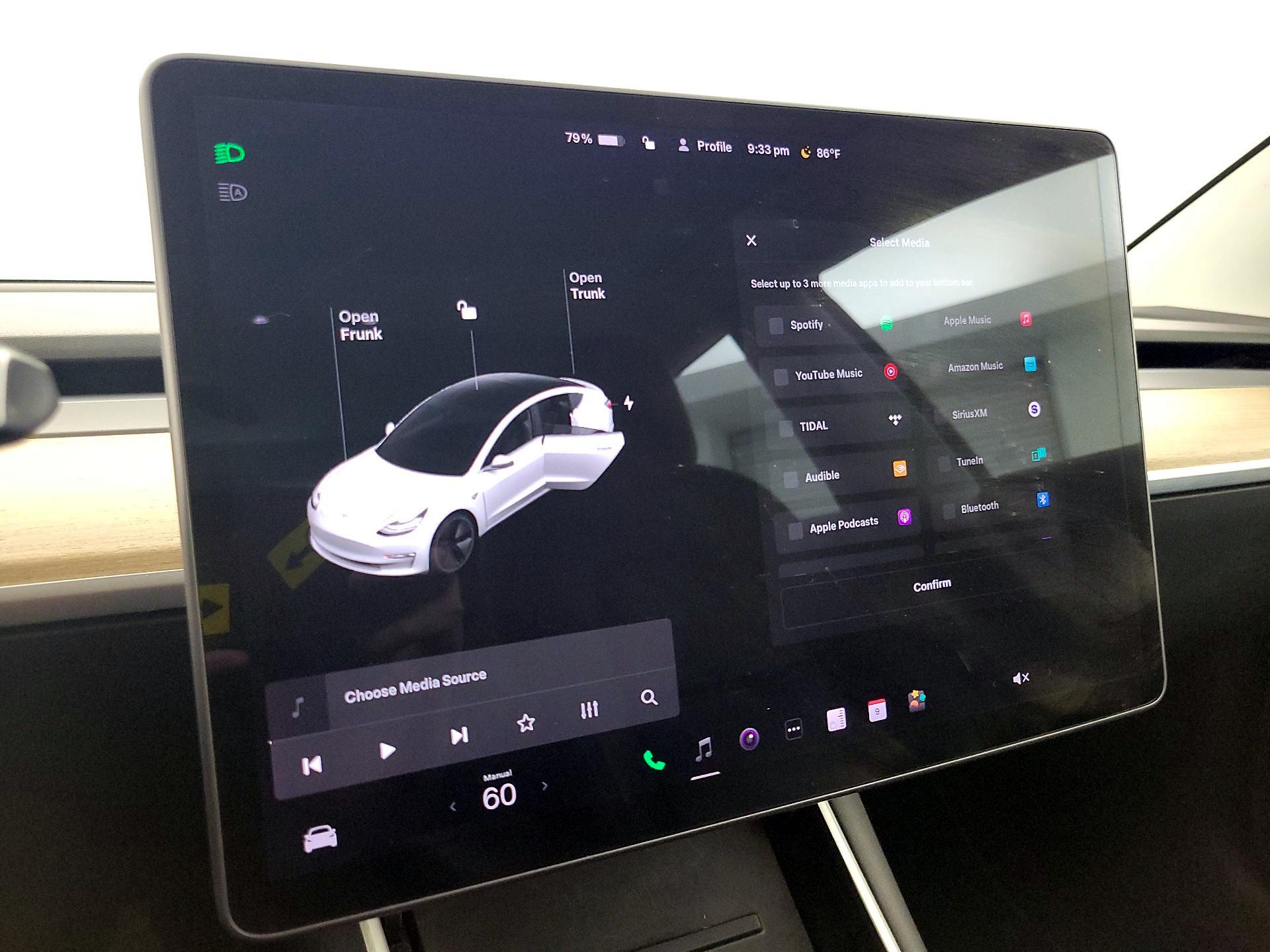 Thumbnail: 2020 Tesla Model 3 - 15
