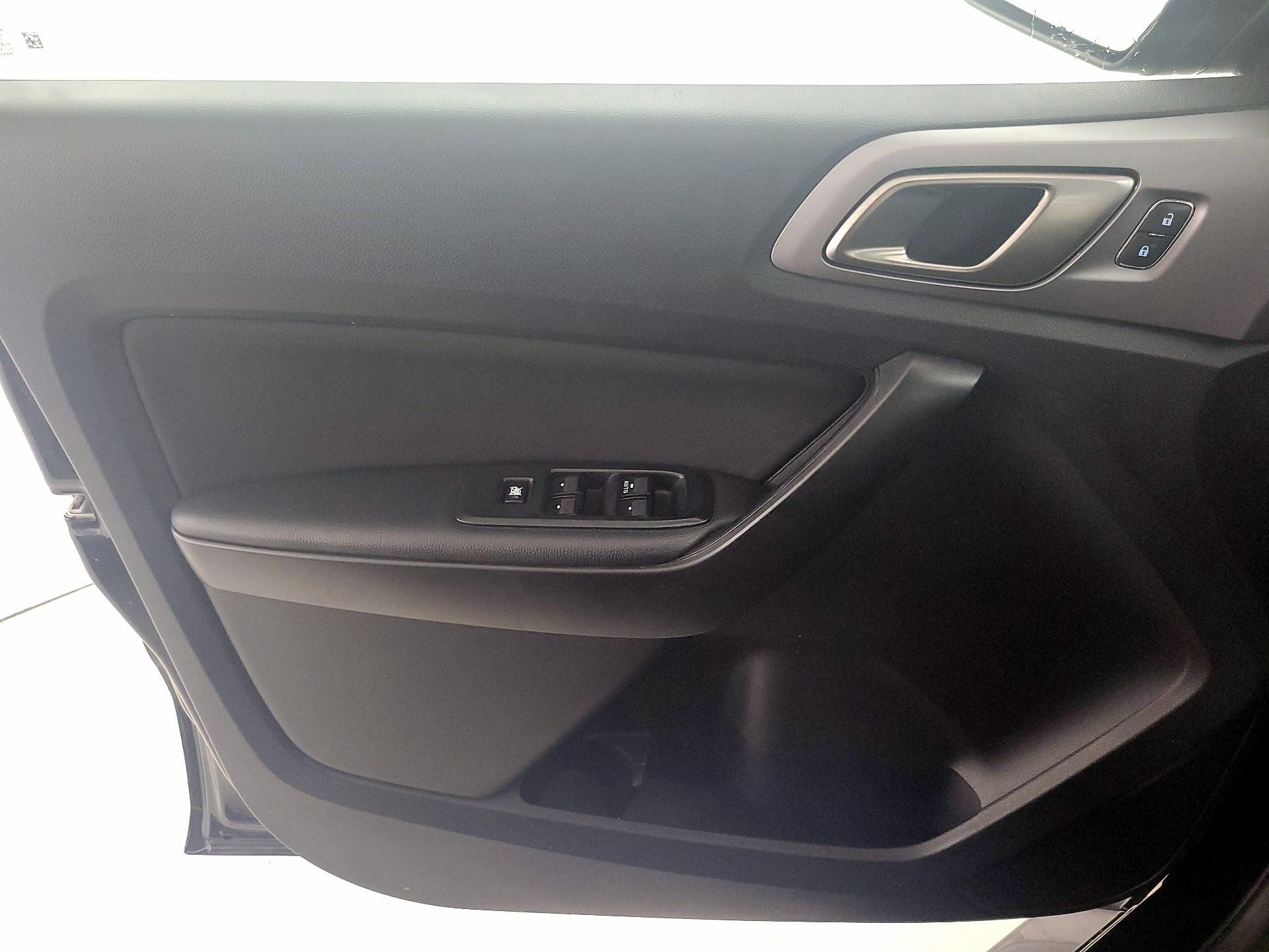 Thumbnail: 2019 Ford Ranger - 12