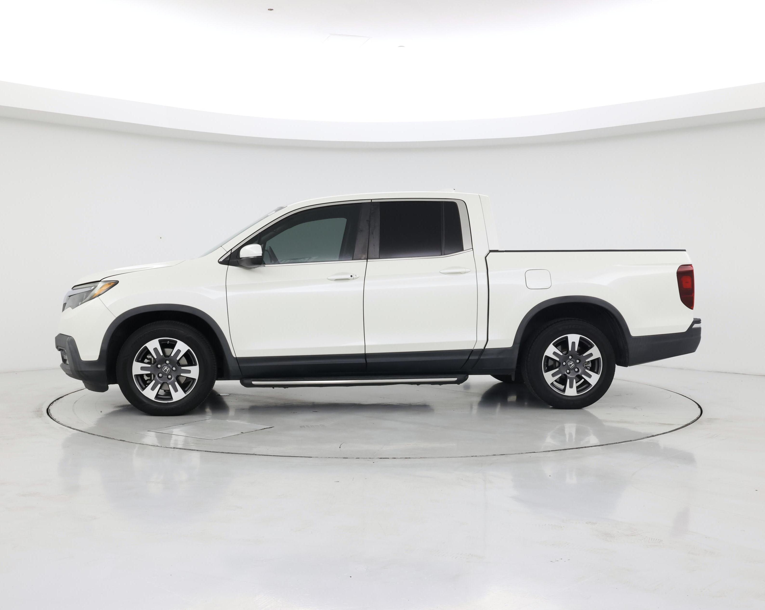 Thumbnail: 2018 Honda Ridgeline - 3