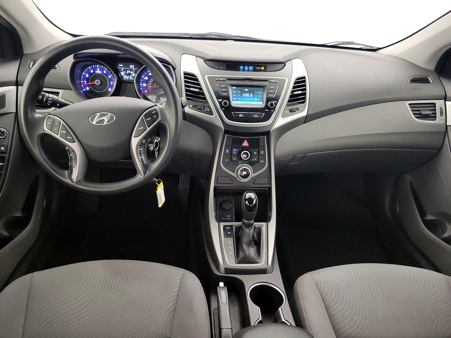 Thumbnail: 2015 Hyundai Elantra - 9