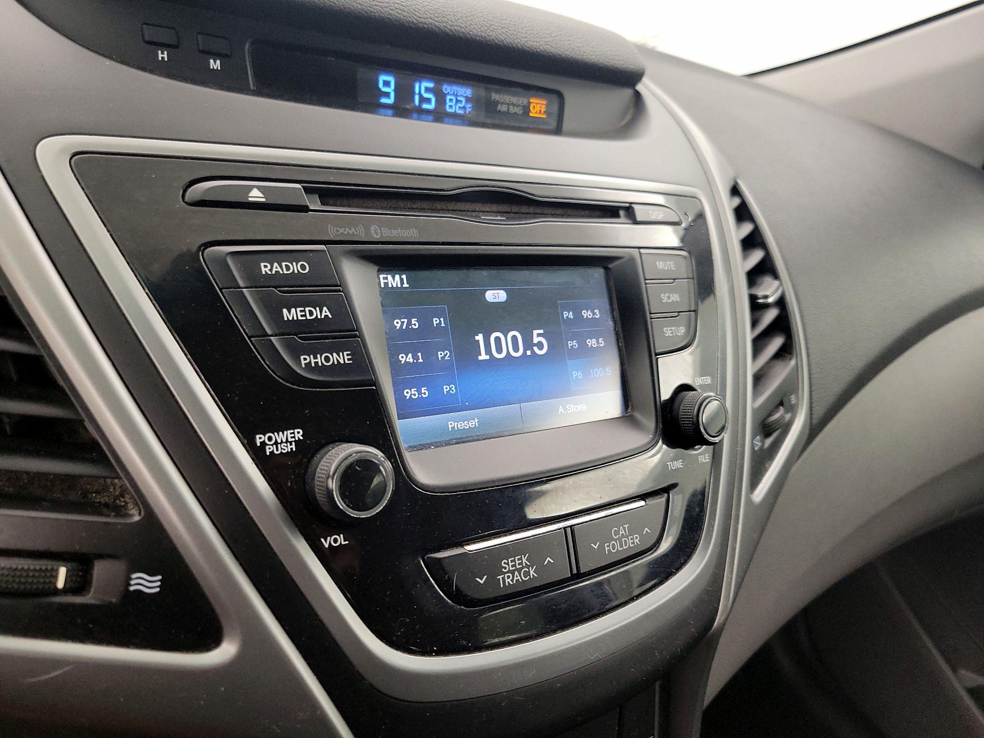 Thumbnail: 2015 Hyundai Elantra - 15