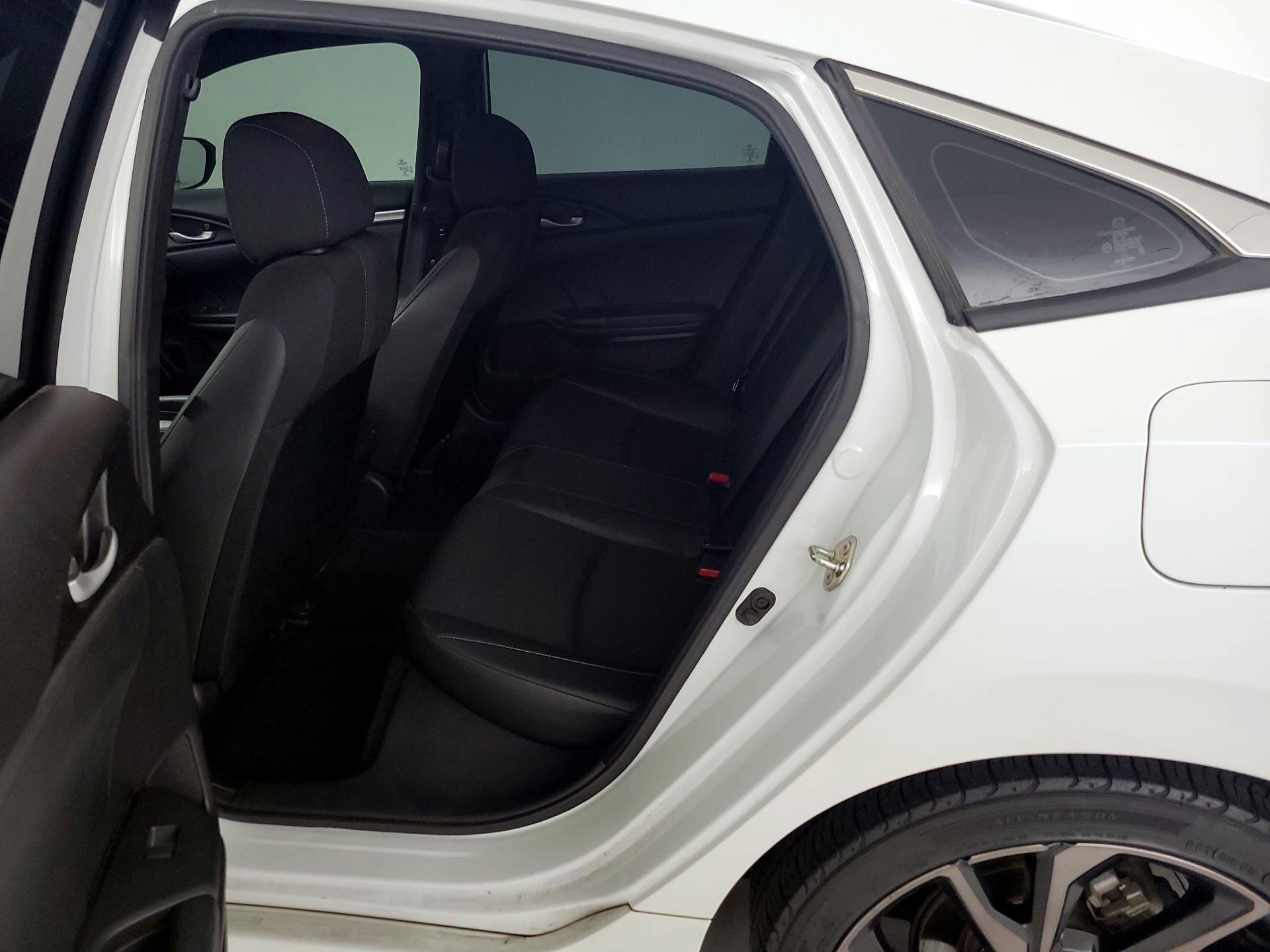 Thumbnail: 2019 Honda Civic - 19