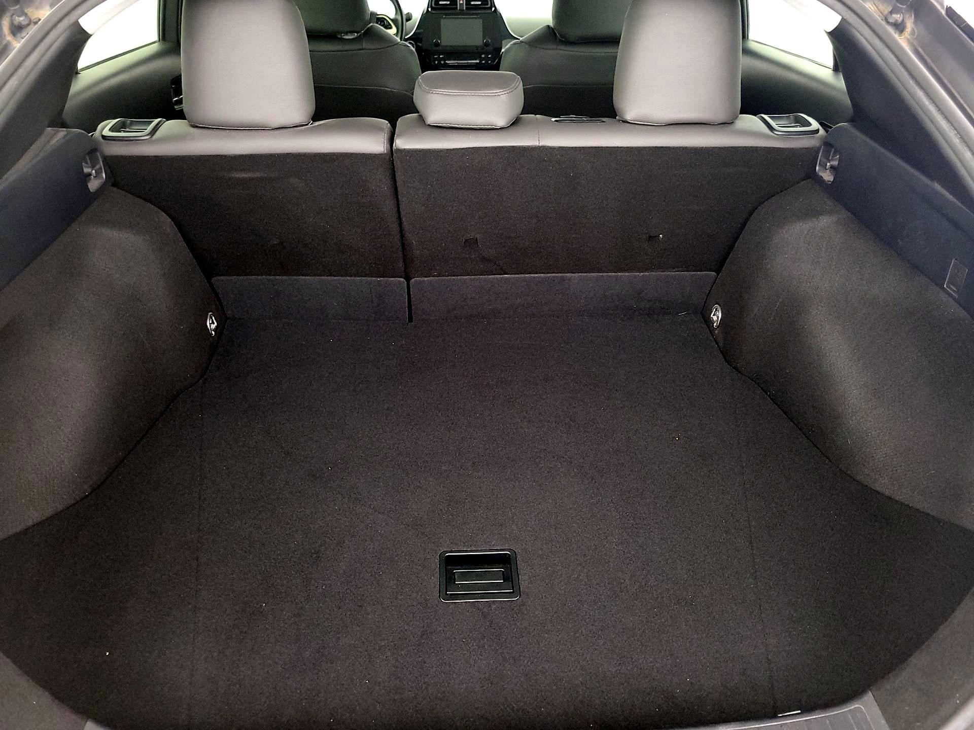 Thumbnail: 2016 Toyota Prius - 20