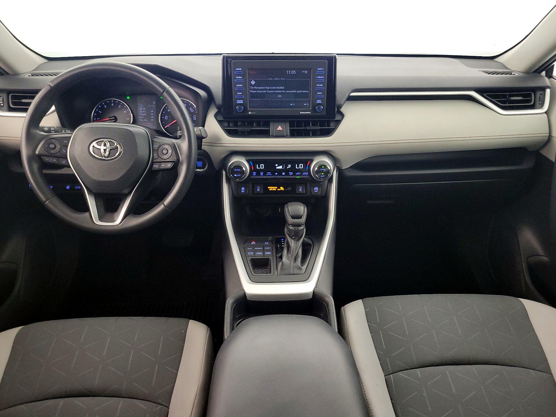 Thumbnail: 2020 Toyota RAV4 - 9