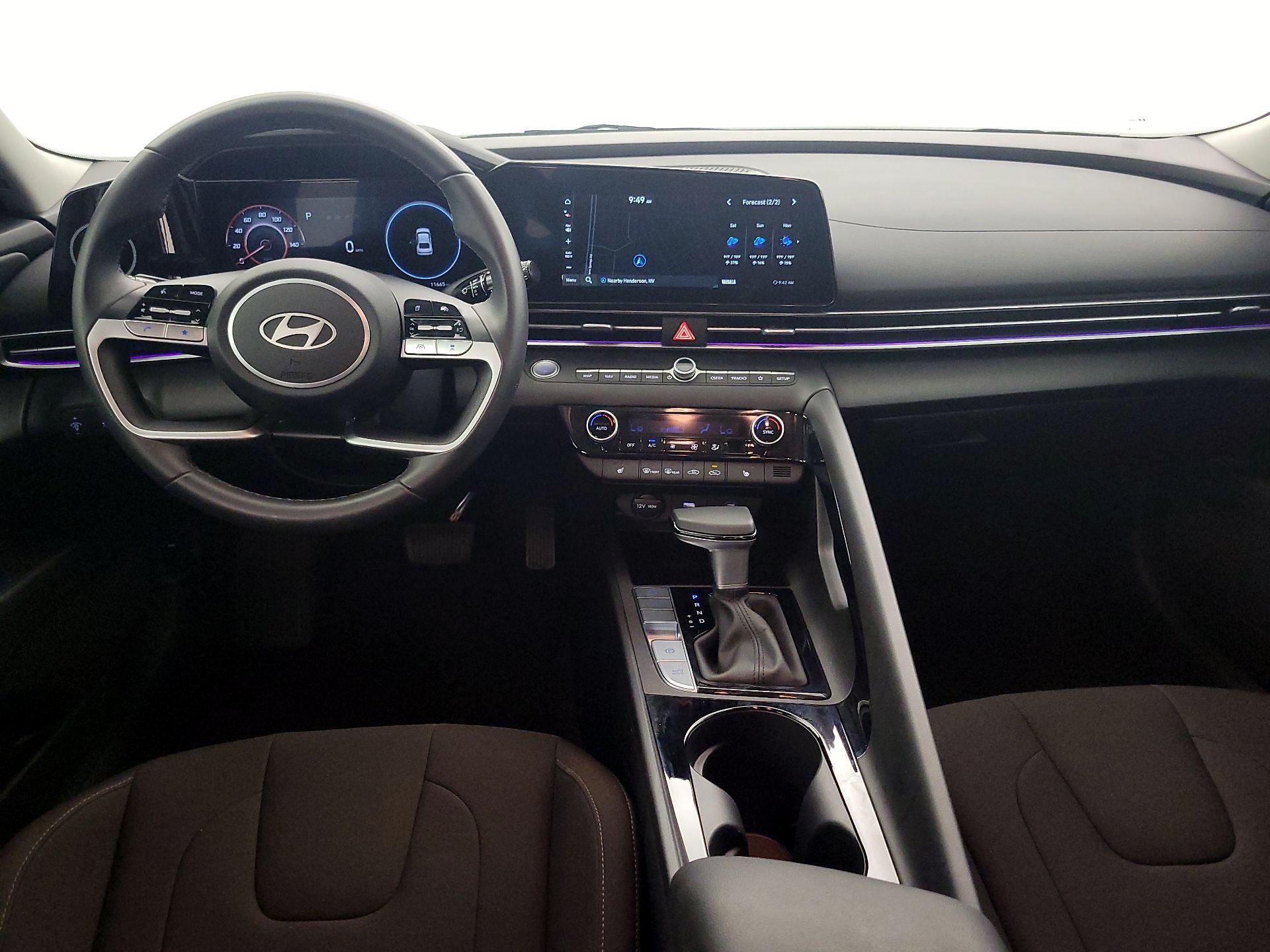 Thumbnail: 2025 Hyundai Elantra - 9