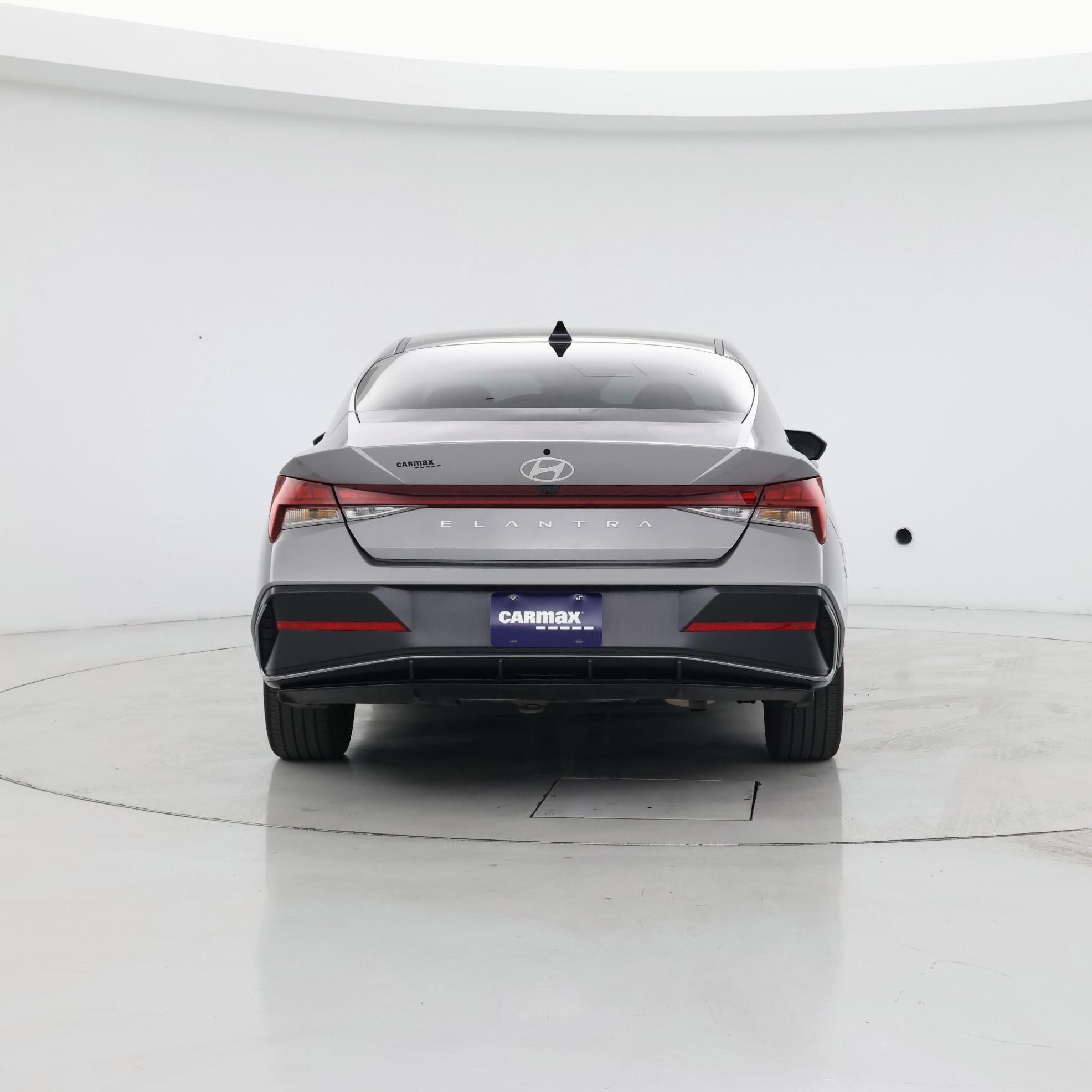 Thumbnail: 2025 Hyundai Elantra - 6