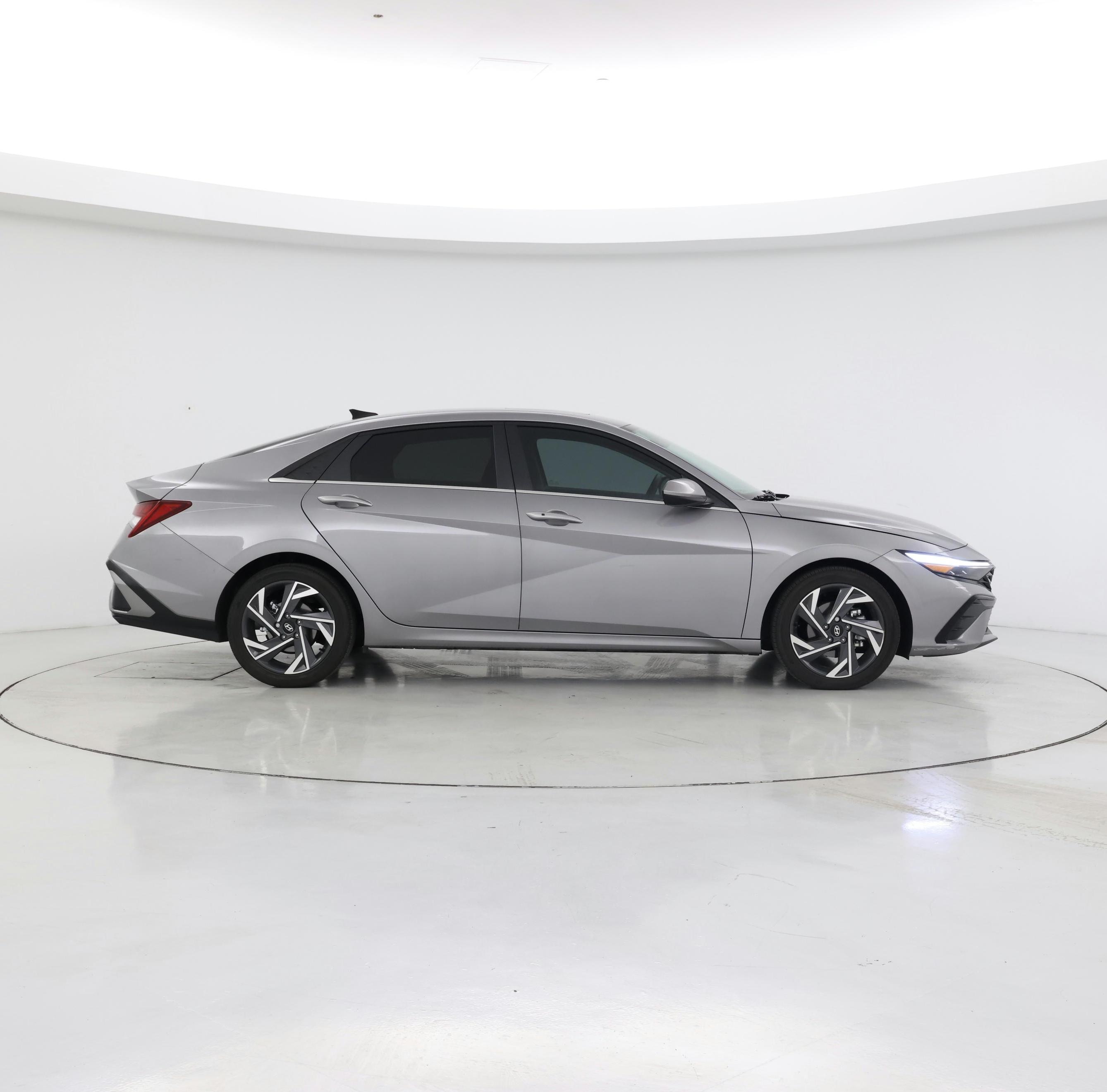 Thumbnail: 2025 Hyundai Elantra - 7