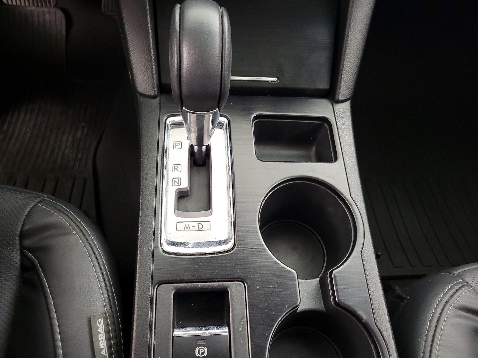Thumbnail: 2016 Subaru Outback - 18