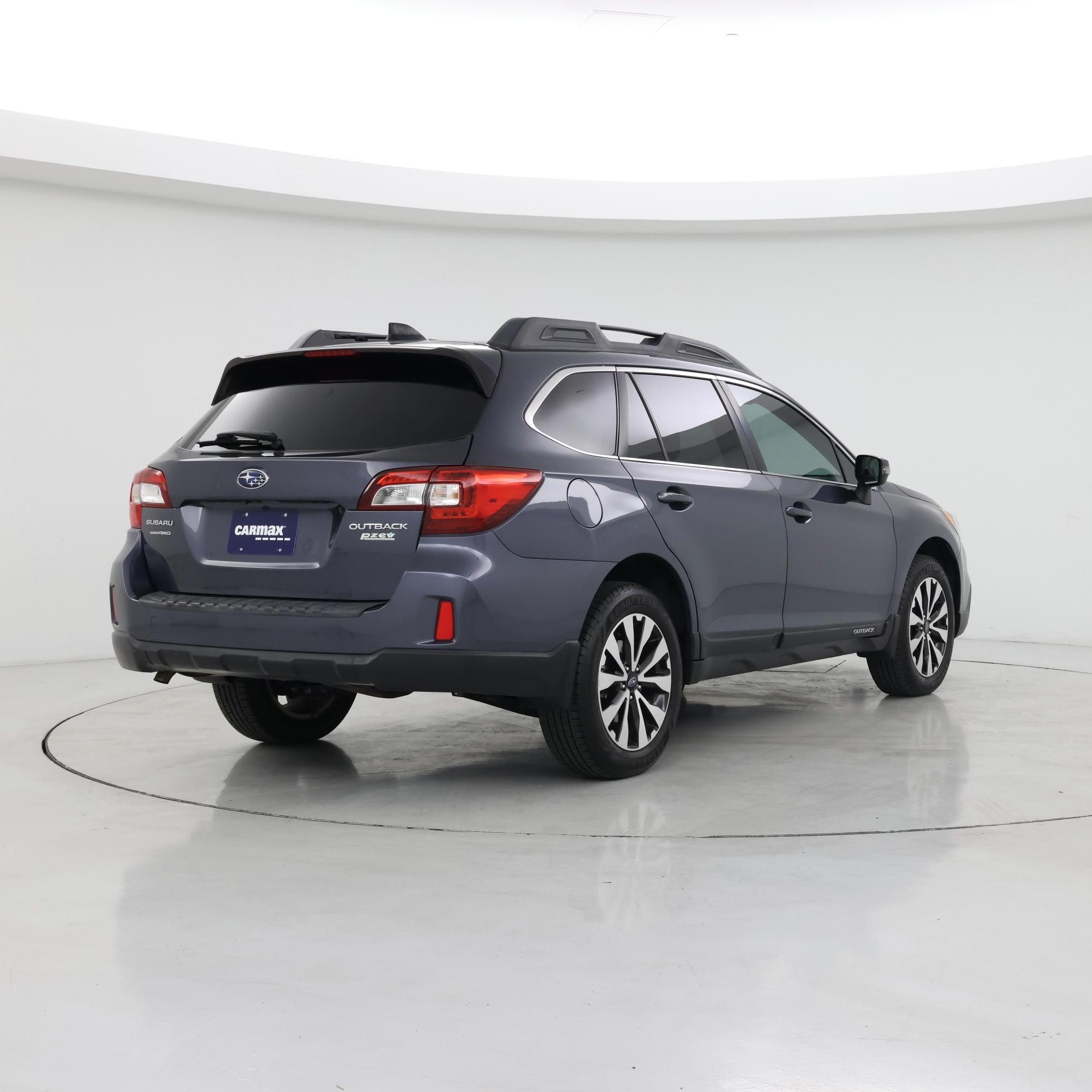Thumbnail: 2016 Subaru Outback - 8