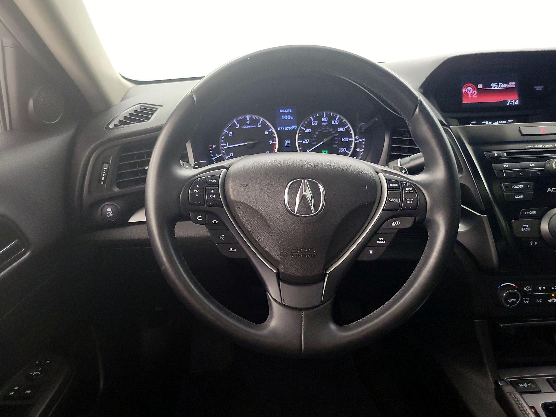 Thumbnail: 2015 Acura ILX - 10