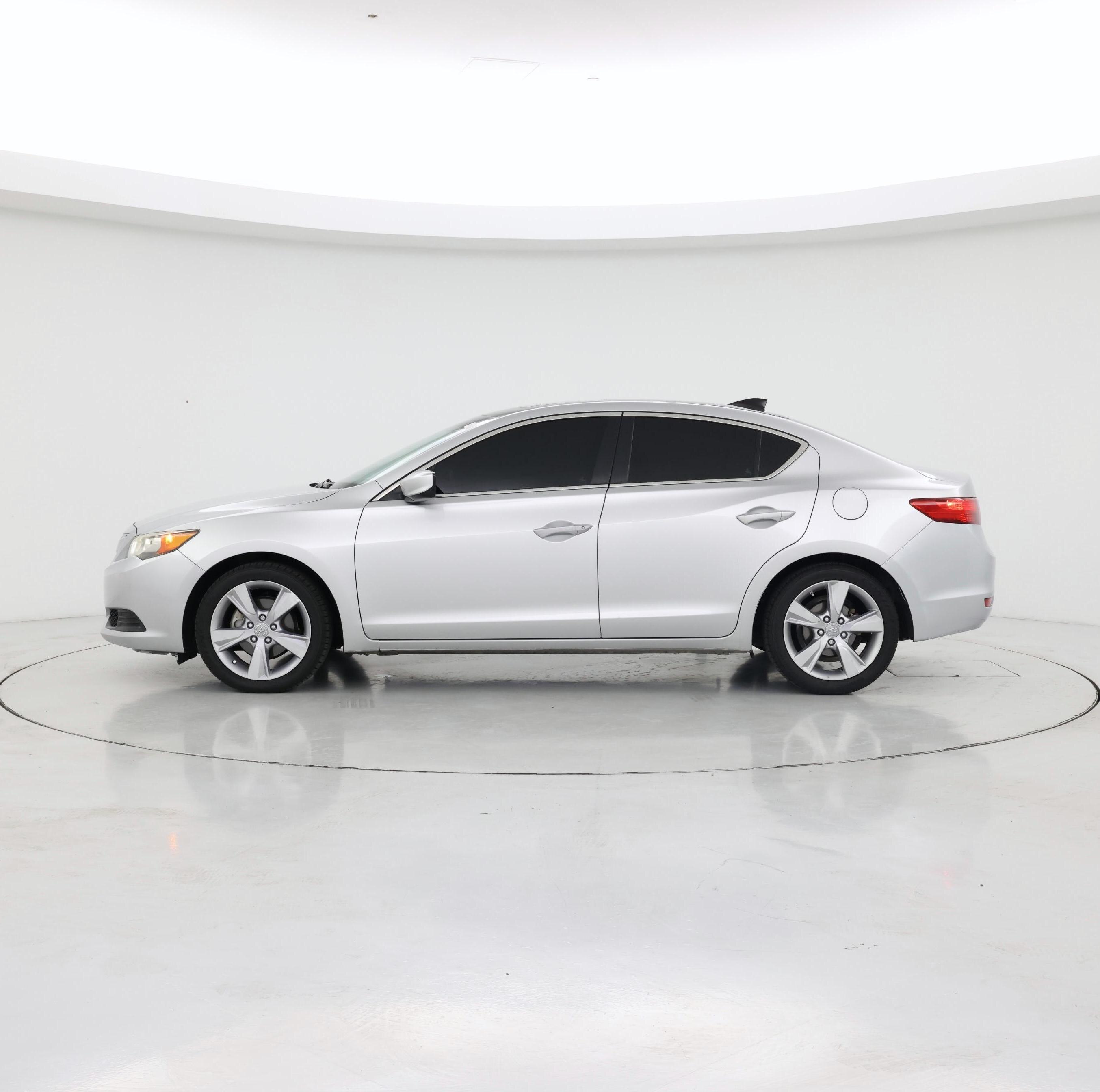 Thumbnail: 2015 Acura ILX - 3