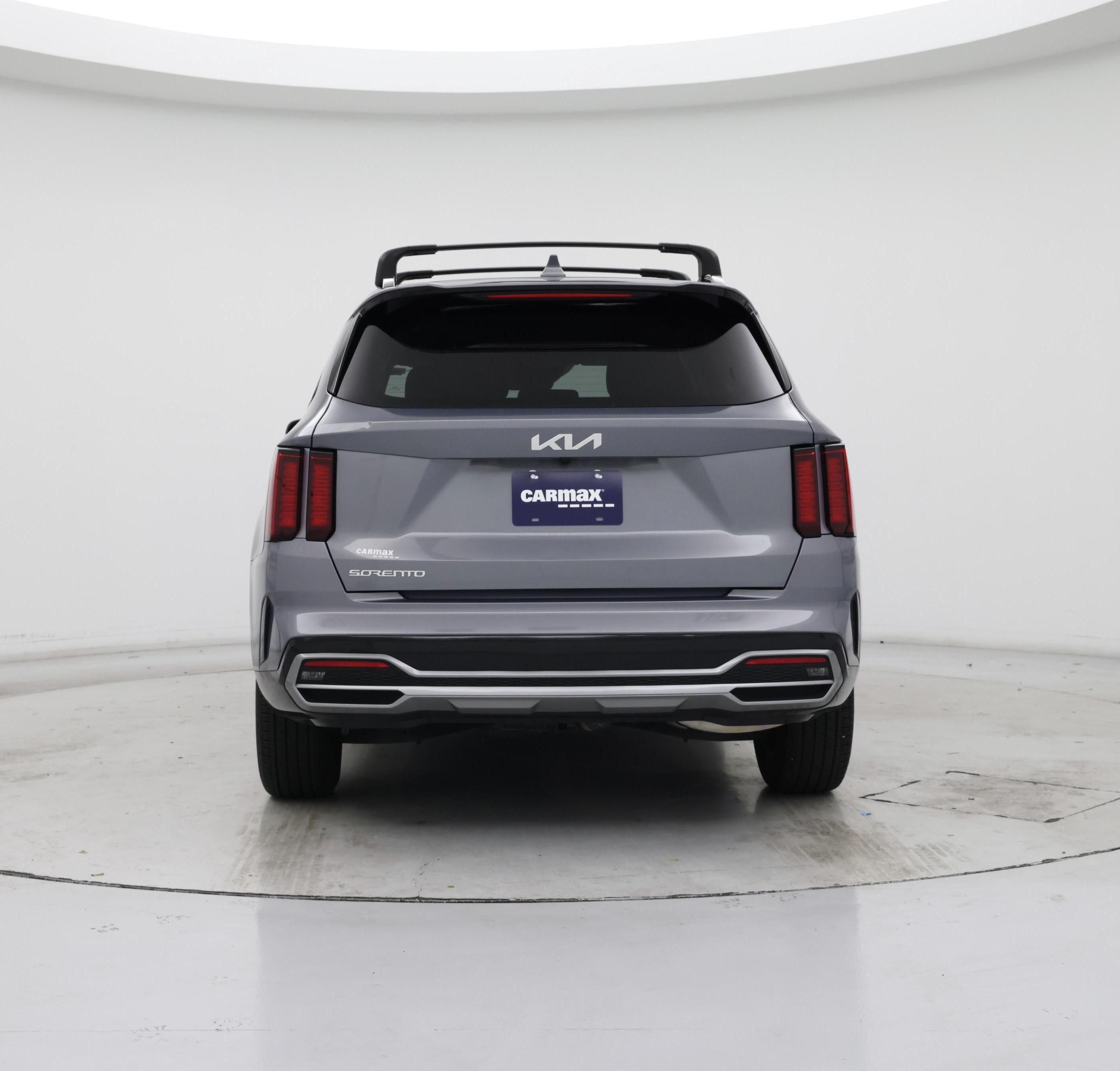 Thumbnail: 2023 Kia Sorento - 6