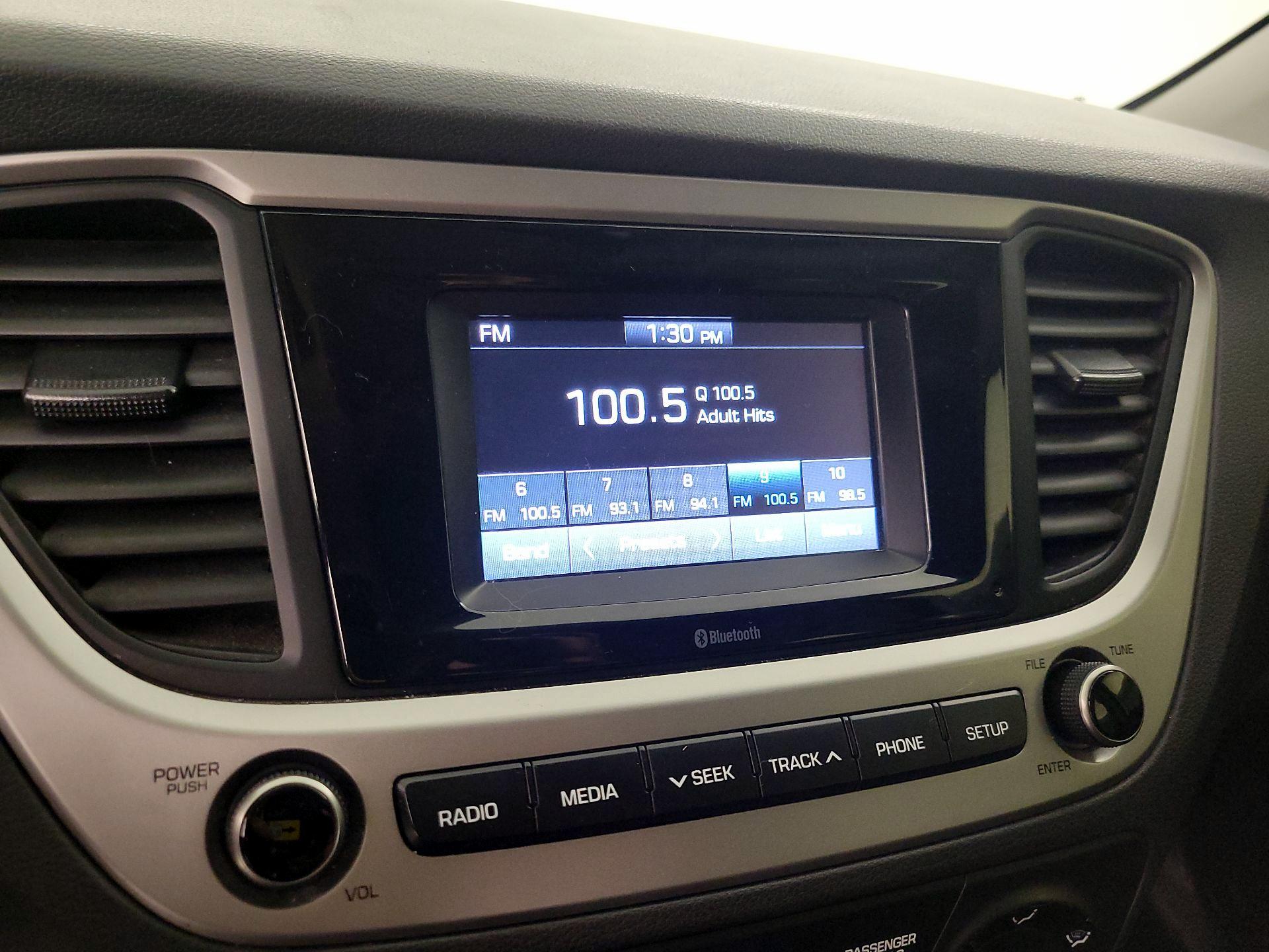 Thumbnail: 2021 Hyundai Accent - 15