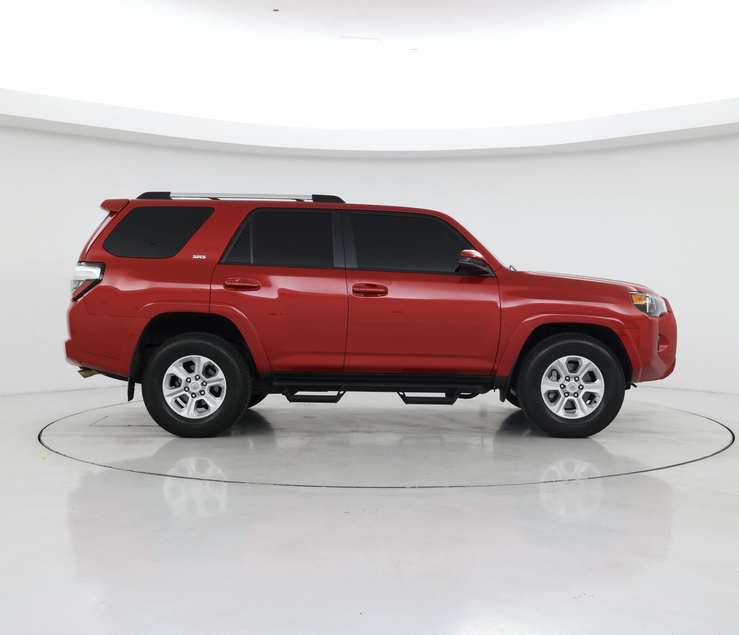 Thumbnail: 2022 Toyota 4Runner - 7