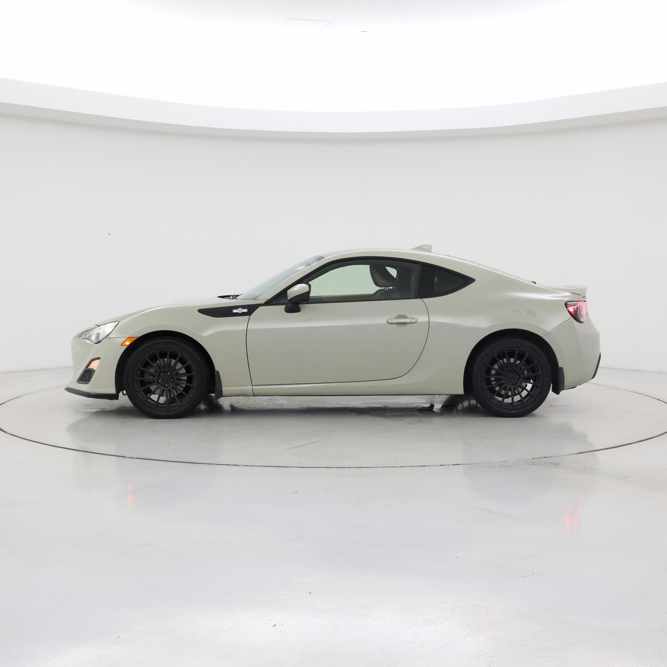 Thumbnail: 2016 Scion FR-S - 3