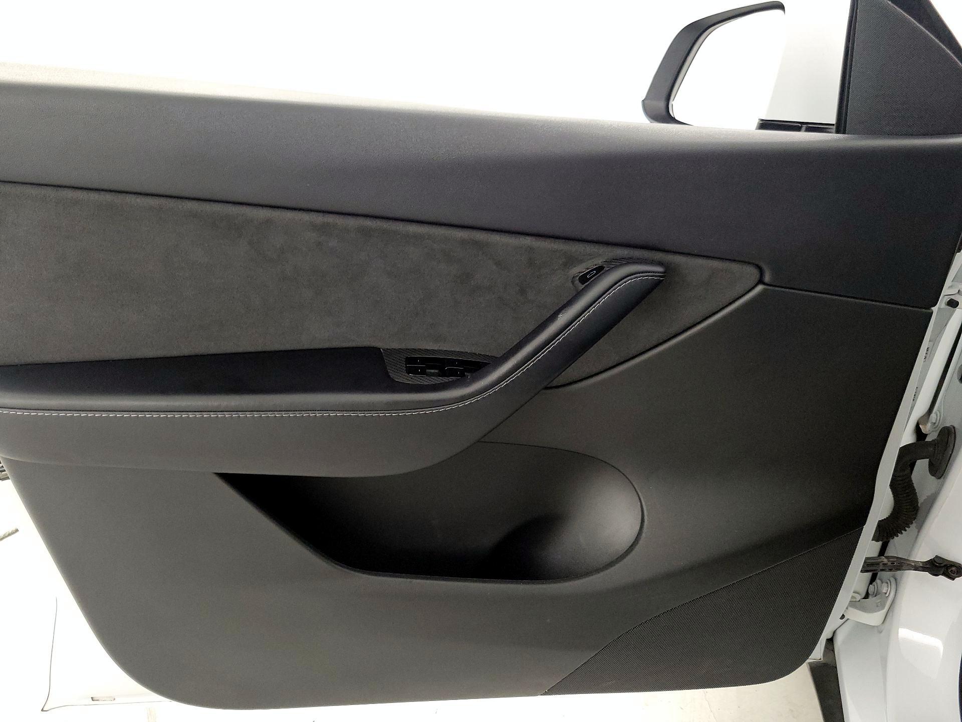 Thumbnail: 2021 Tesla Model Y - 12