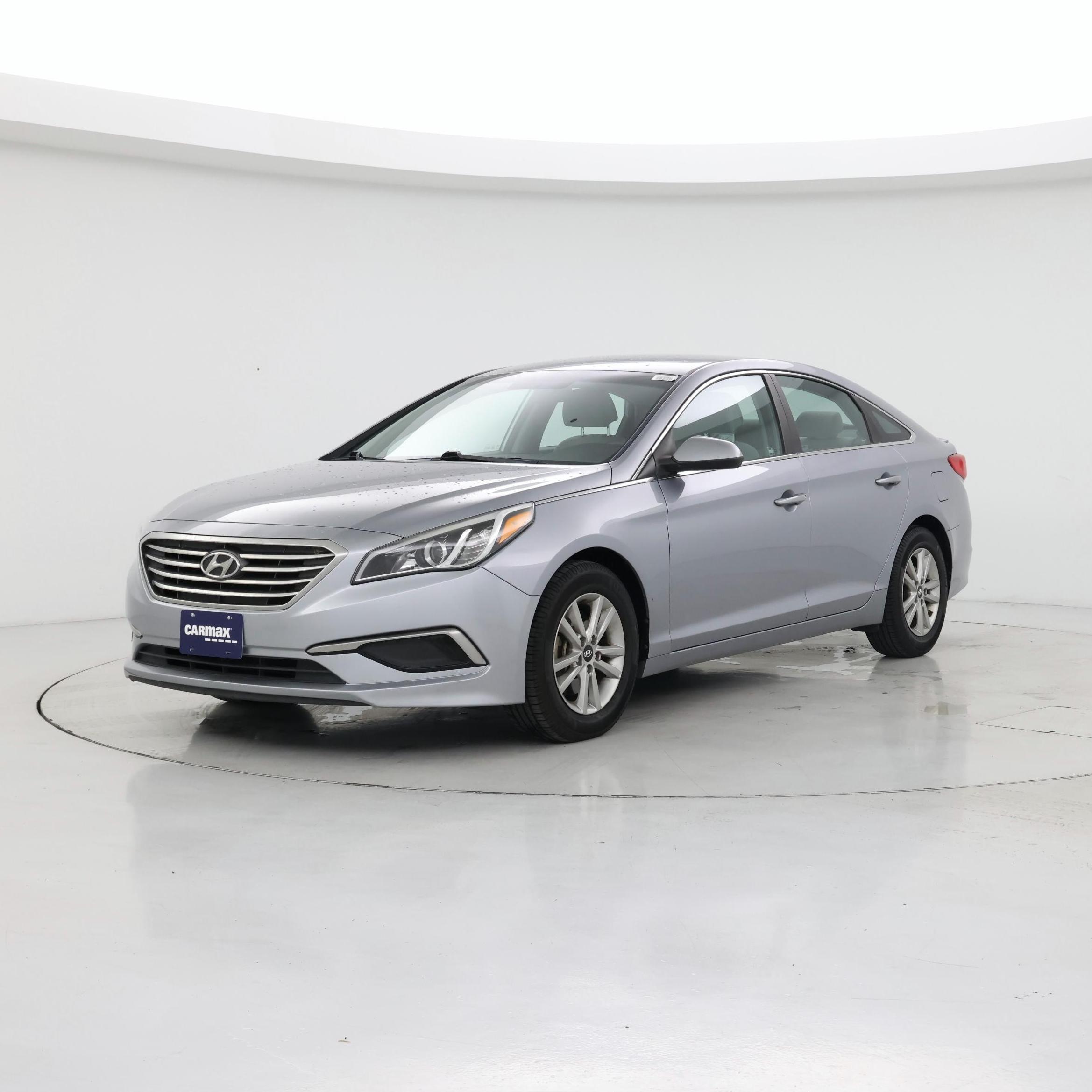Thumbnail: 2017 Hyundai Sonata - 4