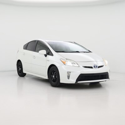 White 2015 Toyota Prius One