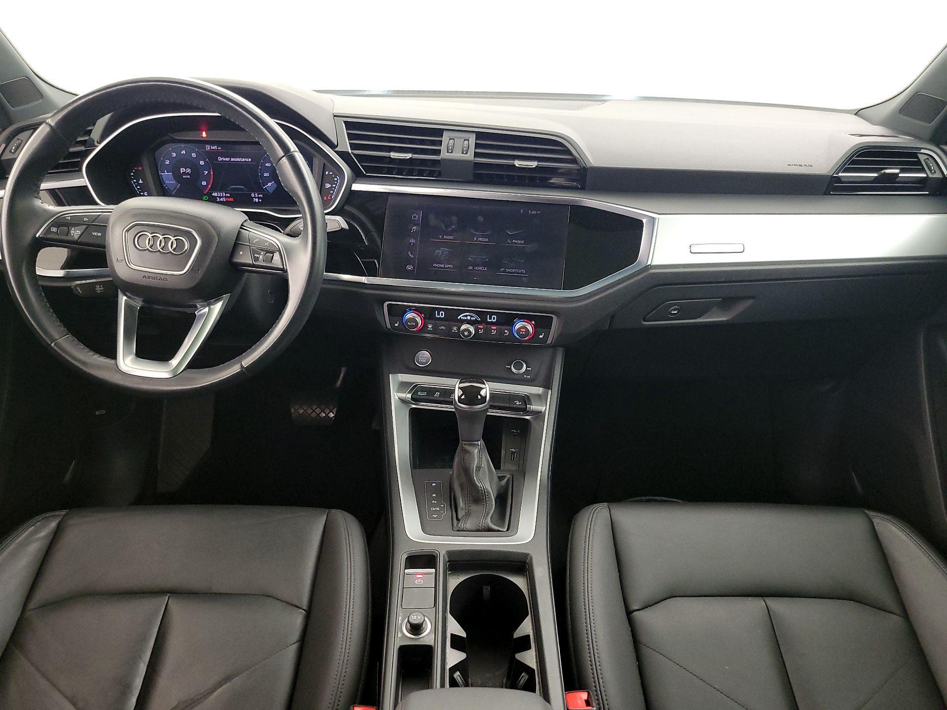 Thumbnail: 2020 Audi Q3 - 9