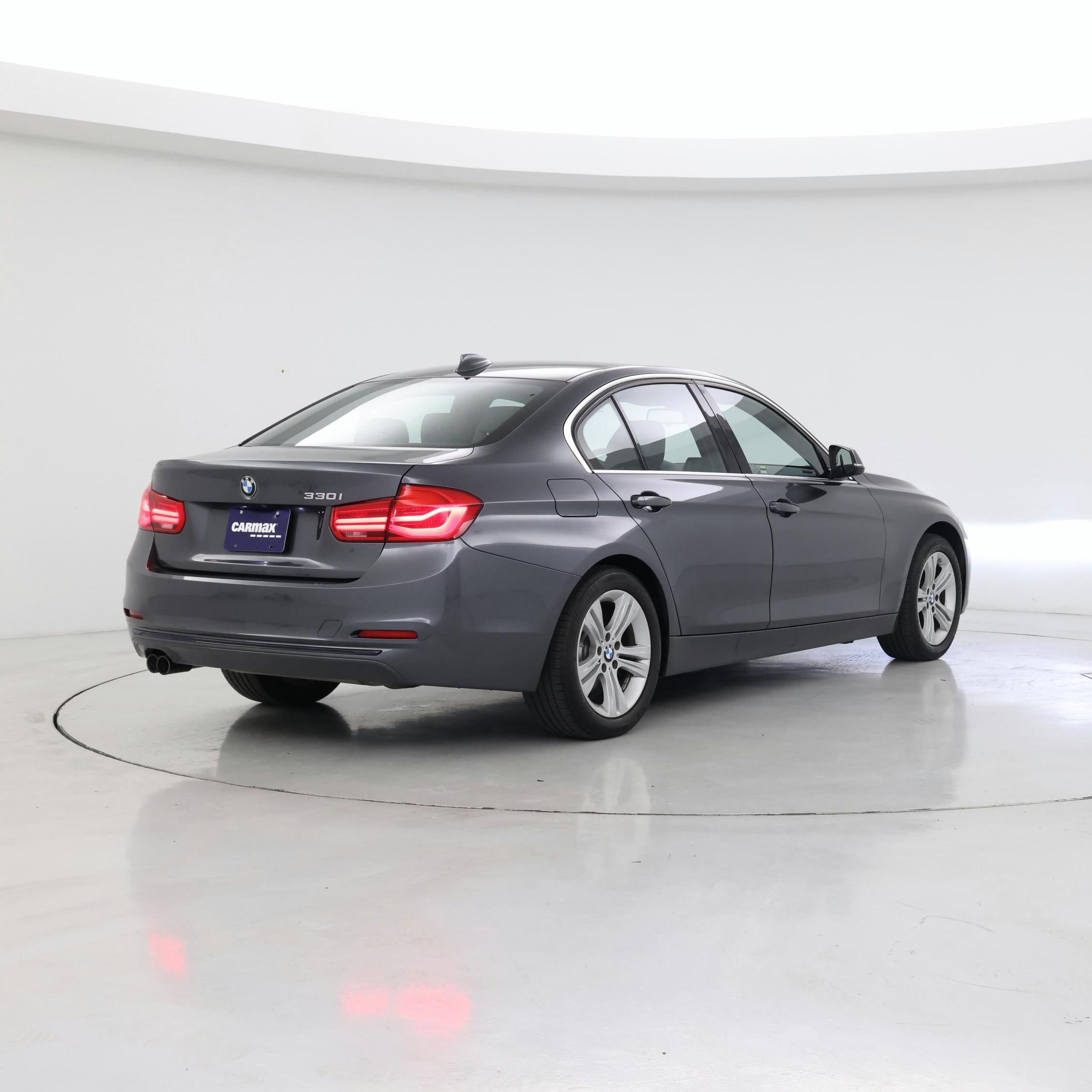 Thumbnail: 2018 BMW 3 Series - 8