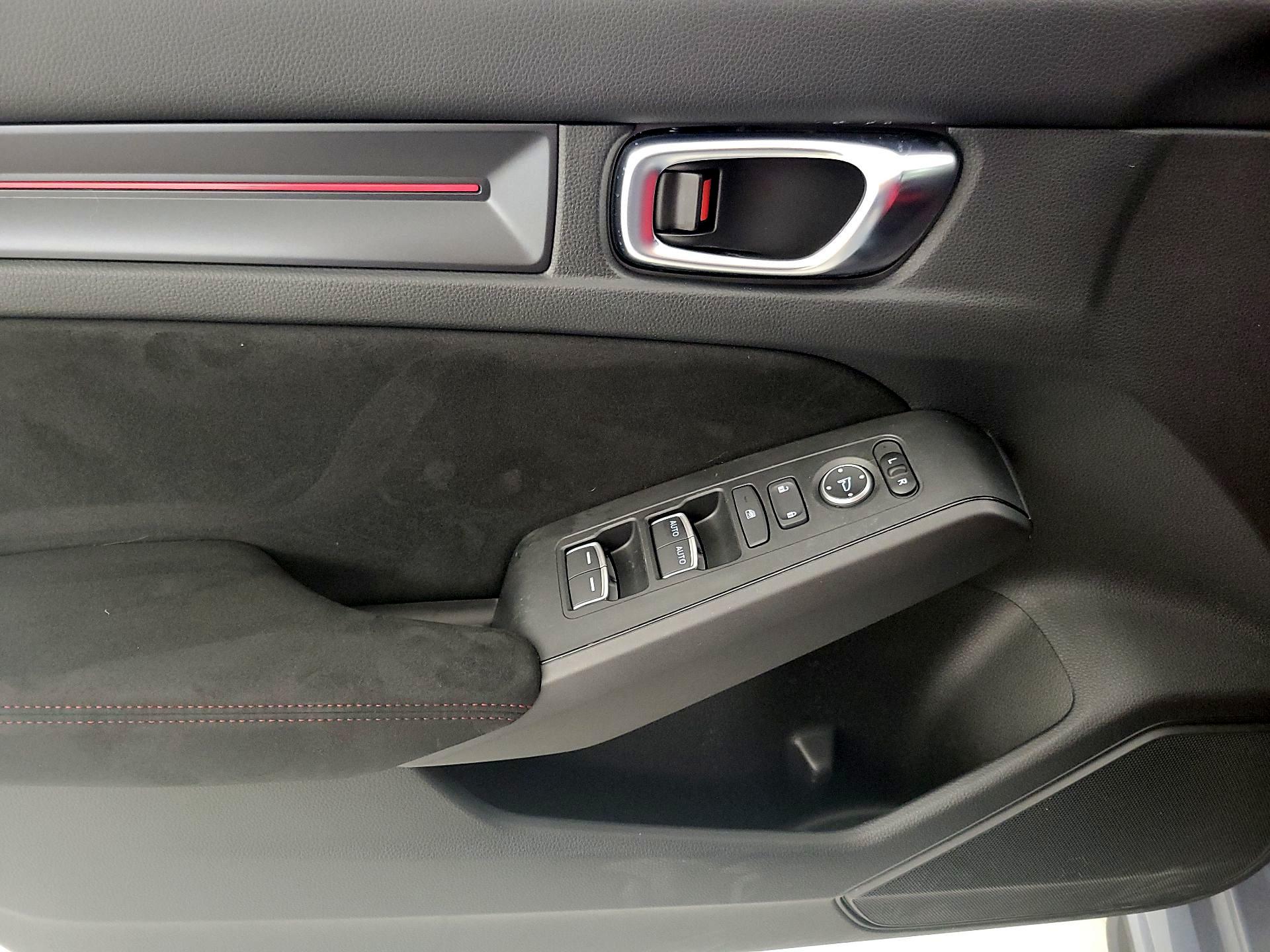 Thumbnail: 2024 Honda Civic - 12