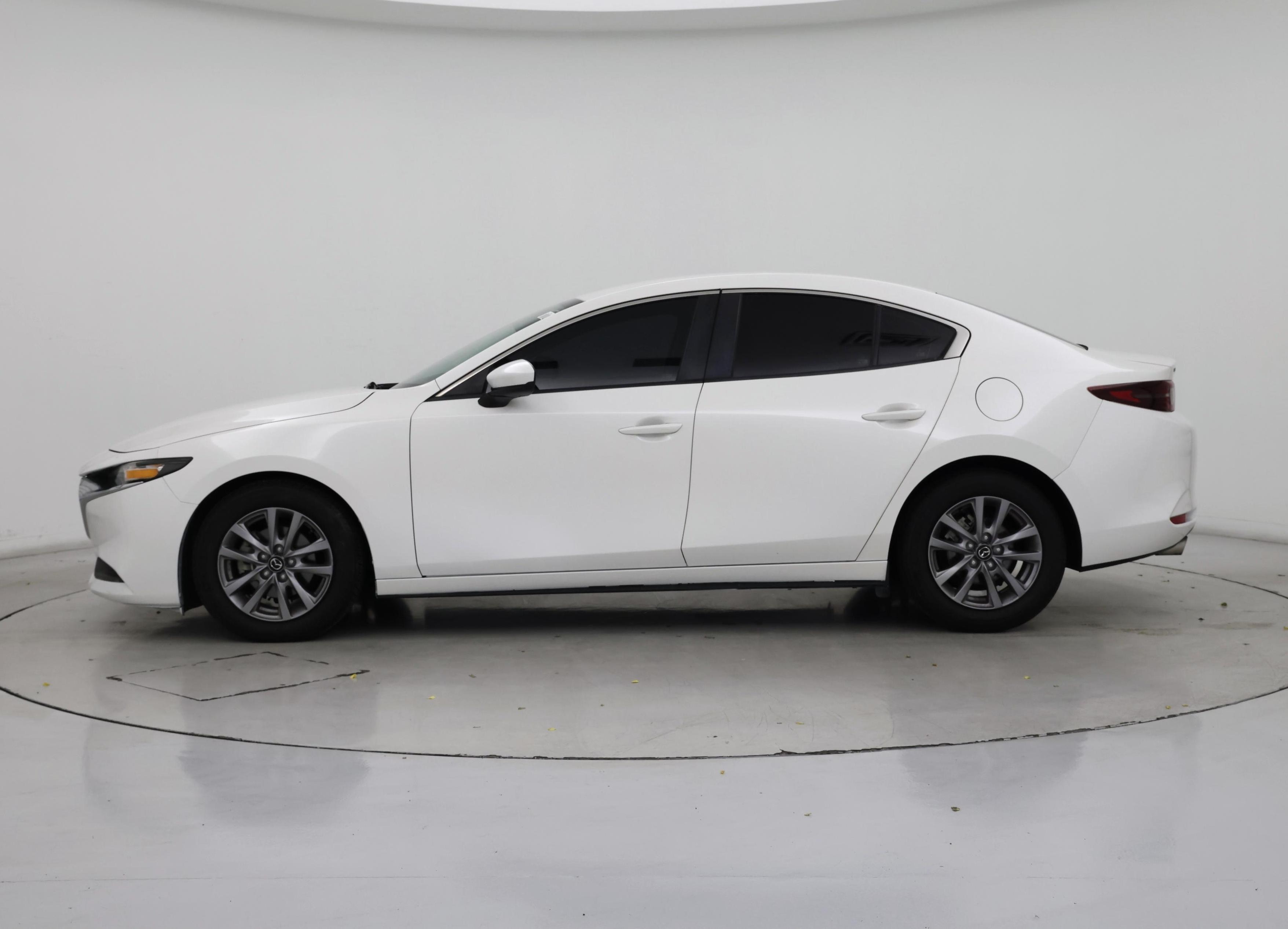 Thumbnail: 2020 Mazda Mazda3 - 3