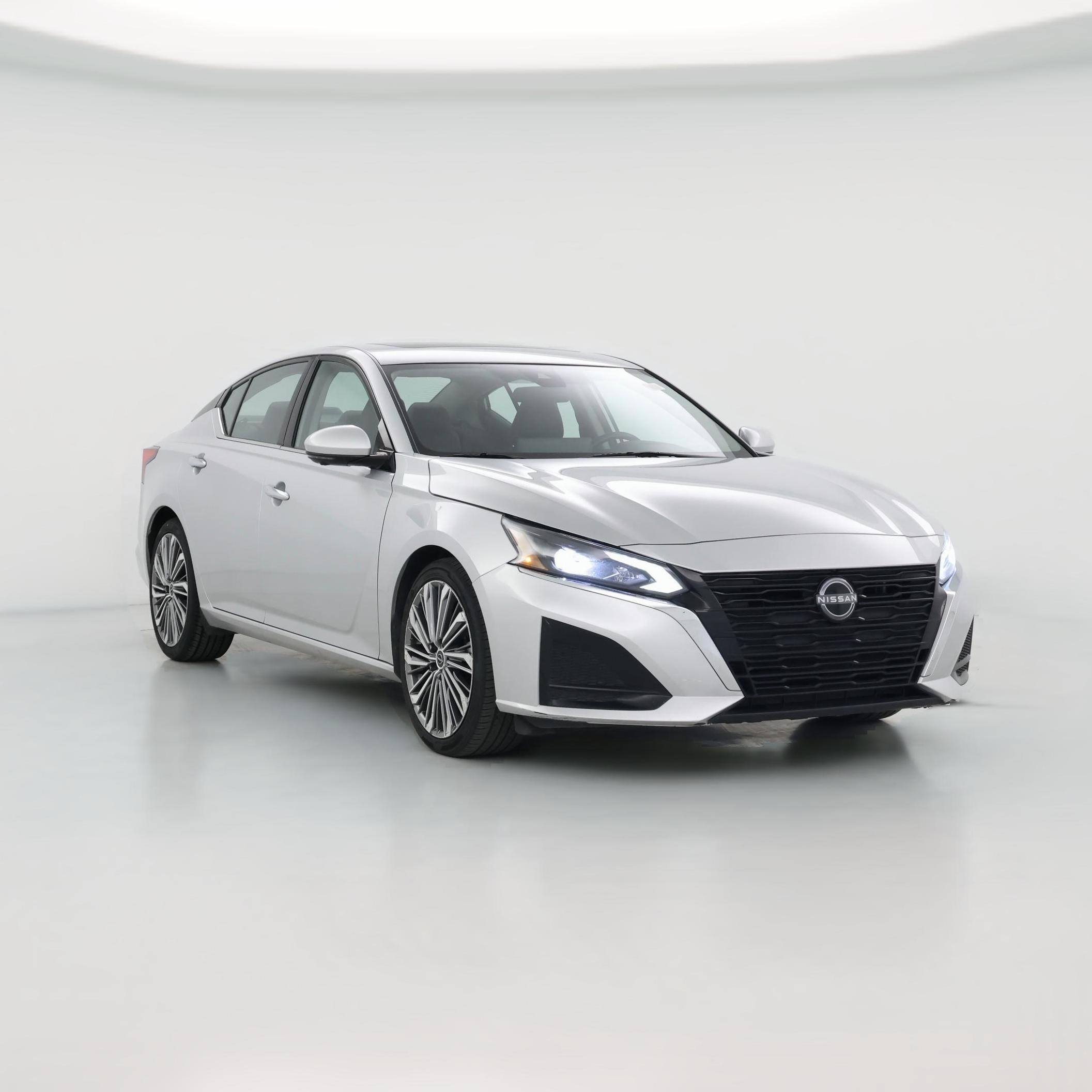 Thumbnail: 2023 Nissan Altima - 1