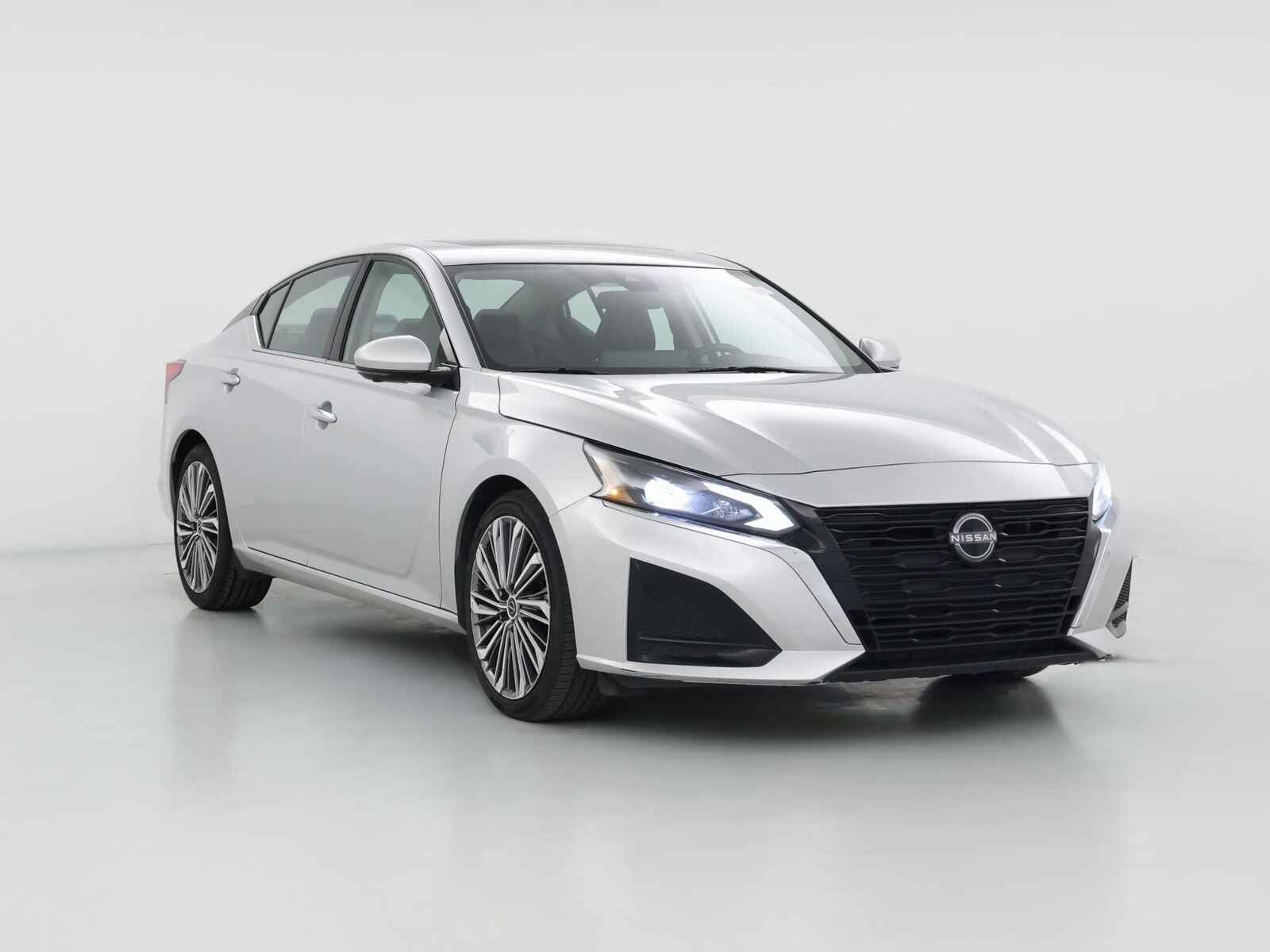 2023 Nissan Altima SL