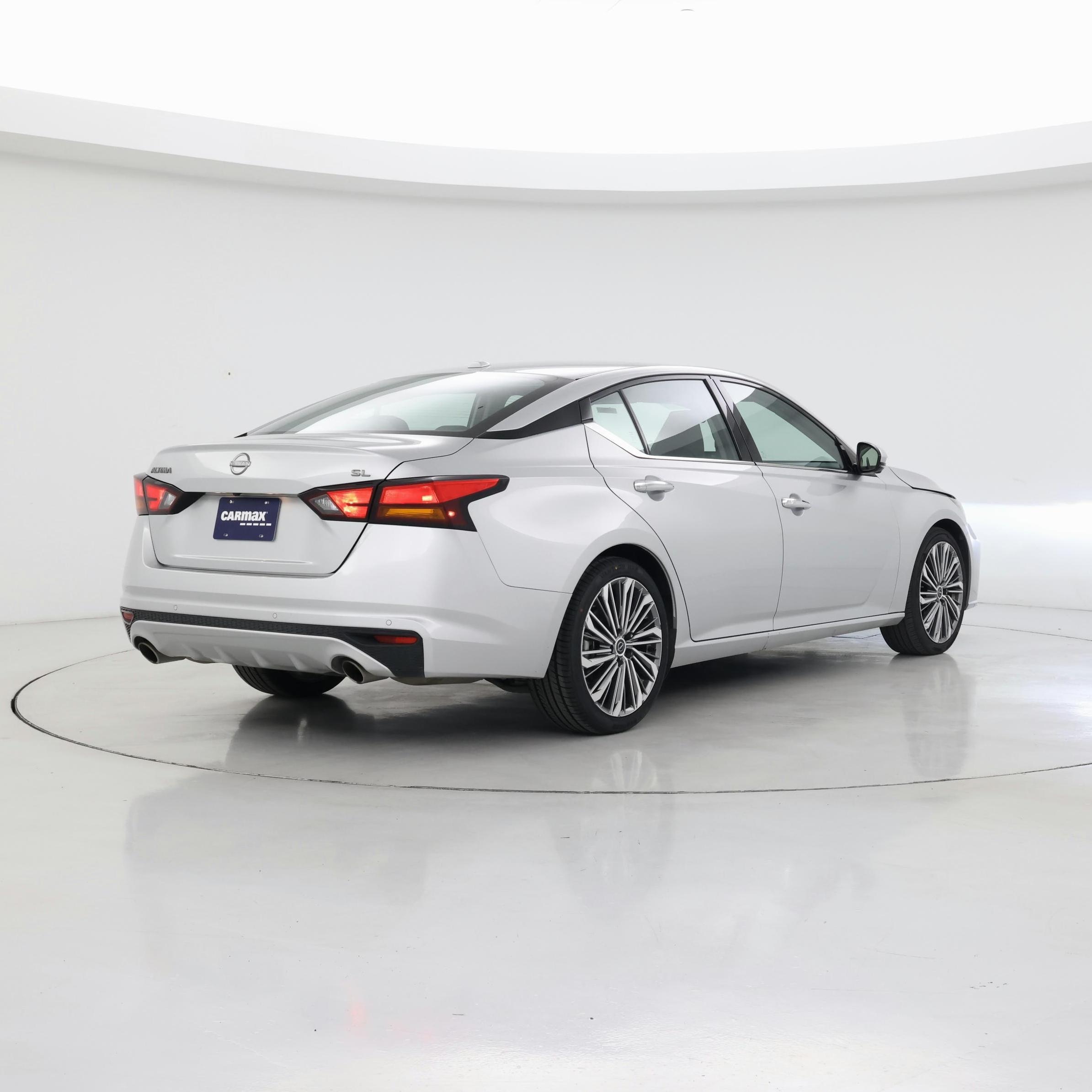 Thumbnail: 2023 Nissan Altima - 8