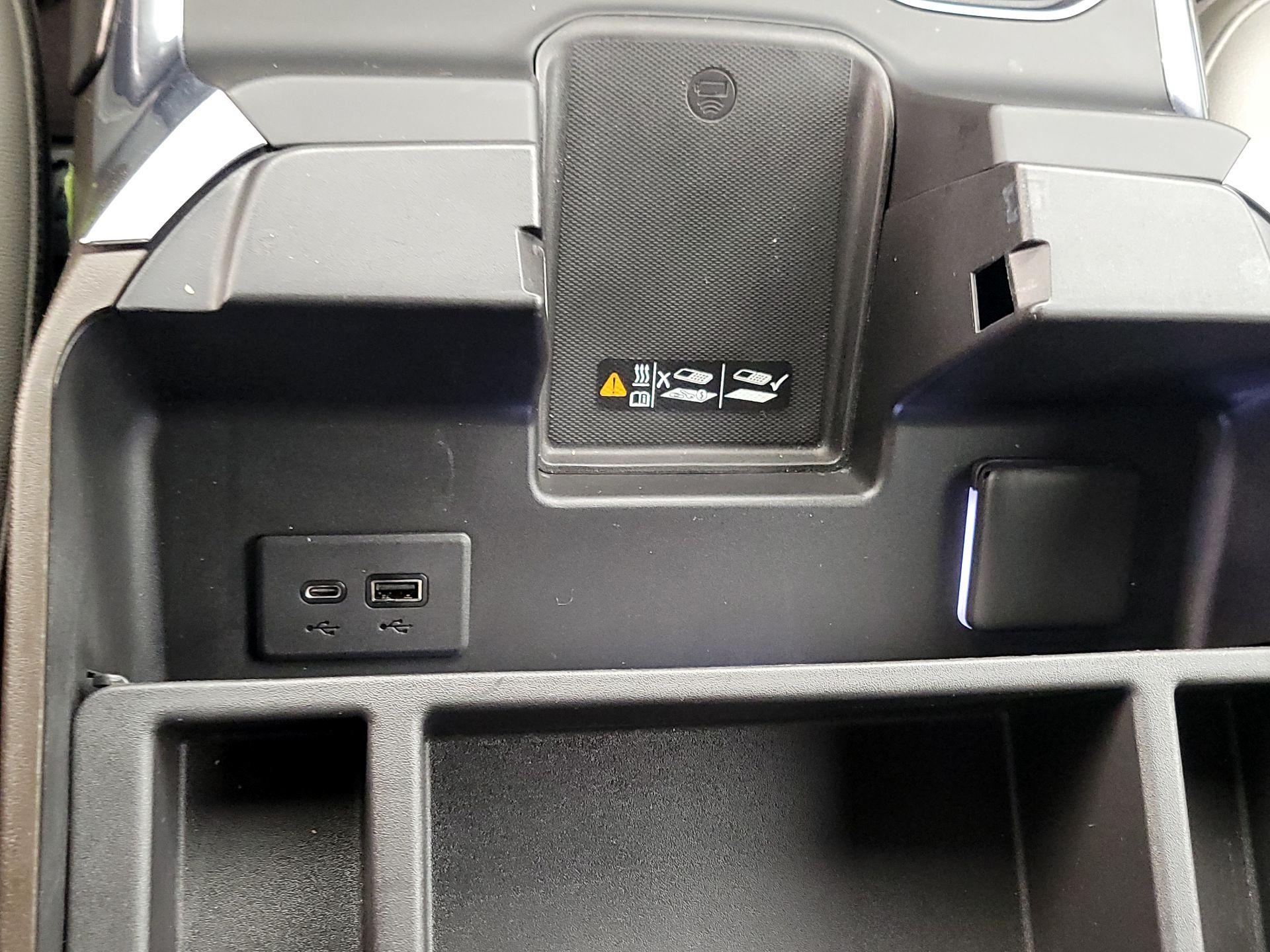 Thumbnail: 2022 Chevrolet Silverado 1500 - 18